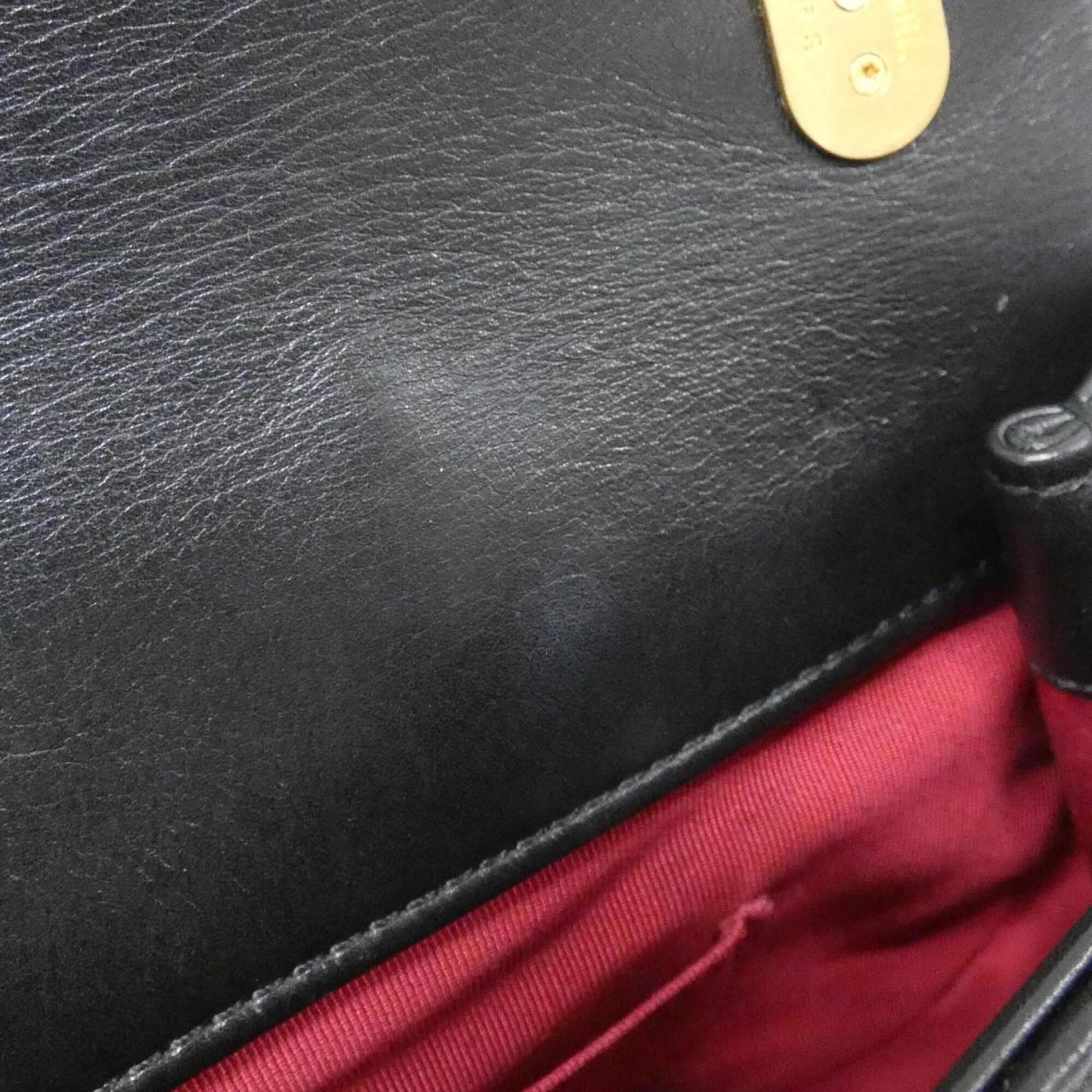 Chanel Black Leather Shoulder Bag (Pre-Owned)