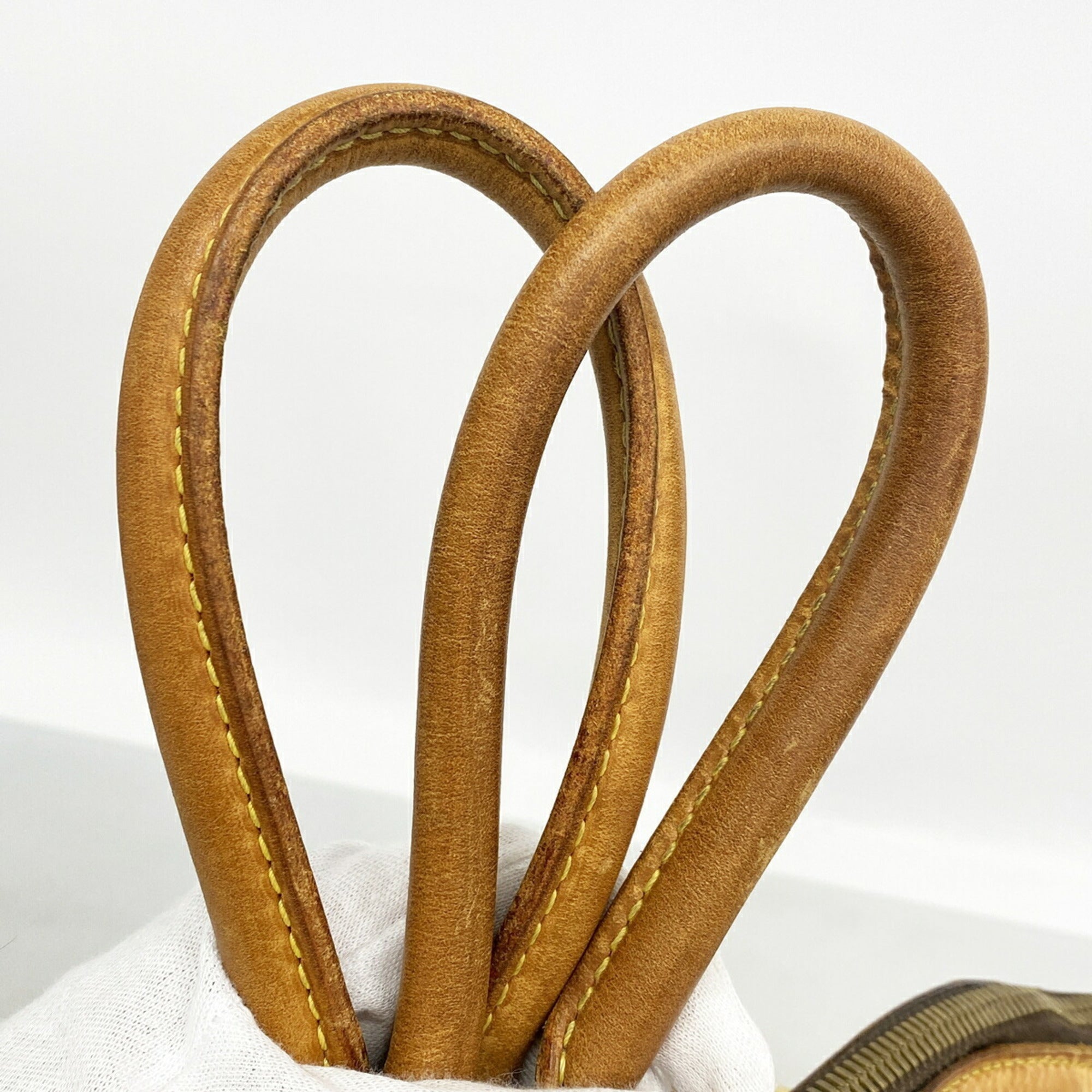 Louis Vuitton Brown Handbag (Pre-Owned)