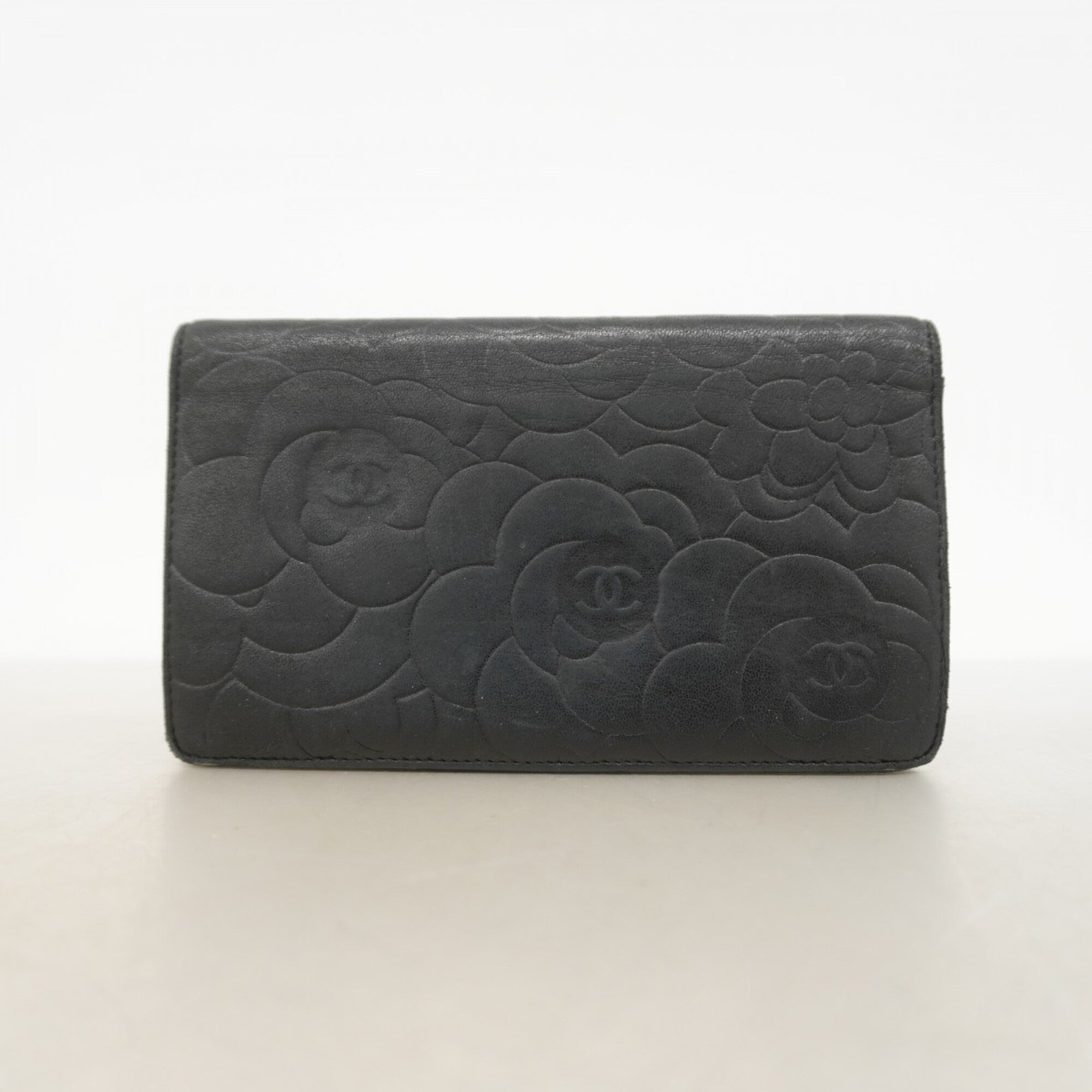 Chanel Black Leather Long Wallet (Bi-Fold) (Pre-Owned)