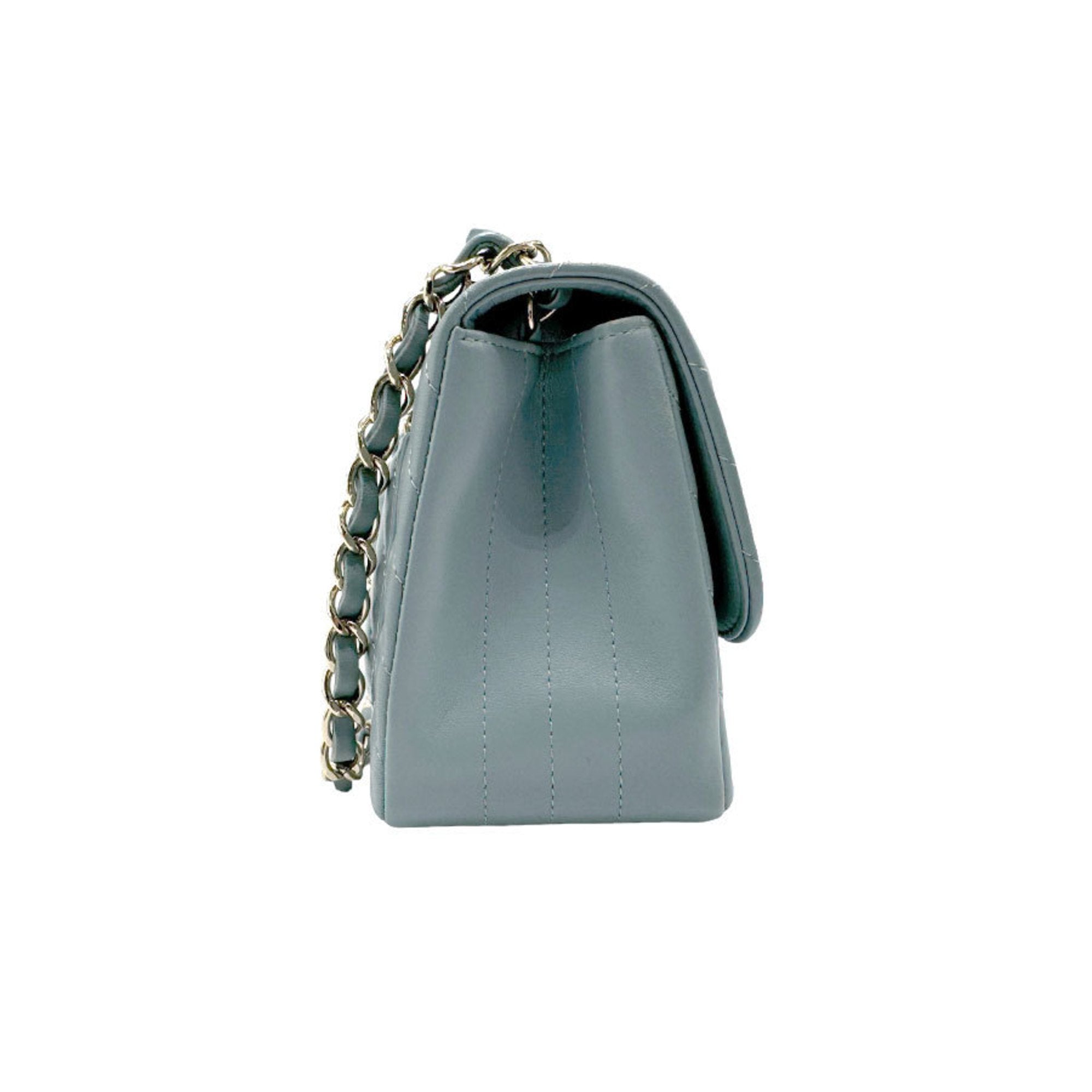 Chanel Blue Shoulder Bag (Pre-Owned)