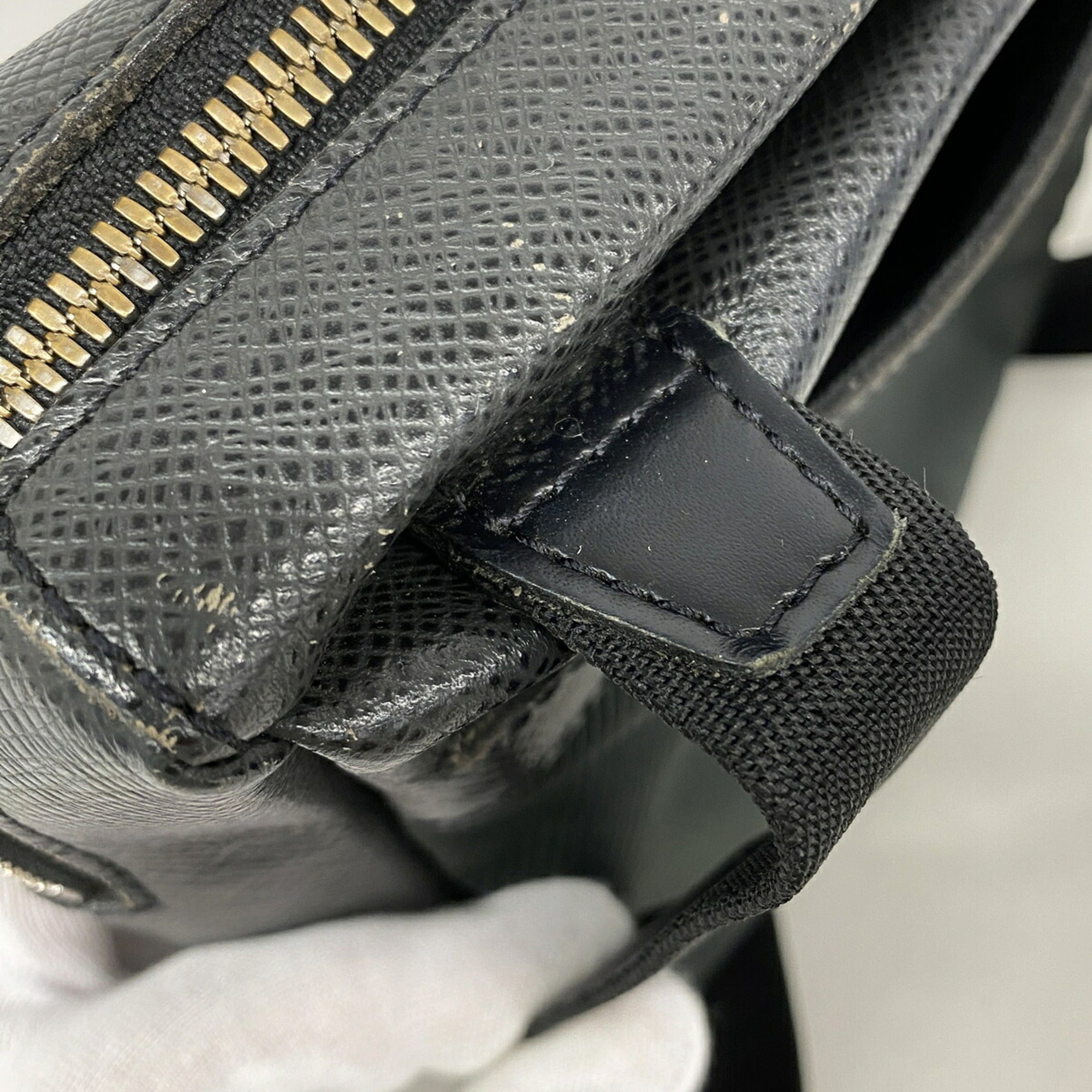 Louis Vuitton Ardoise Shoulder Bag (Pre-Owned)
