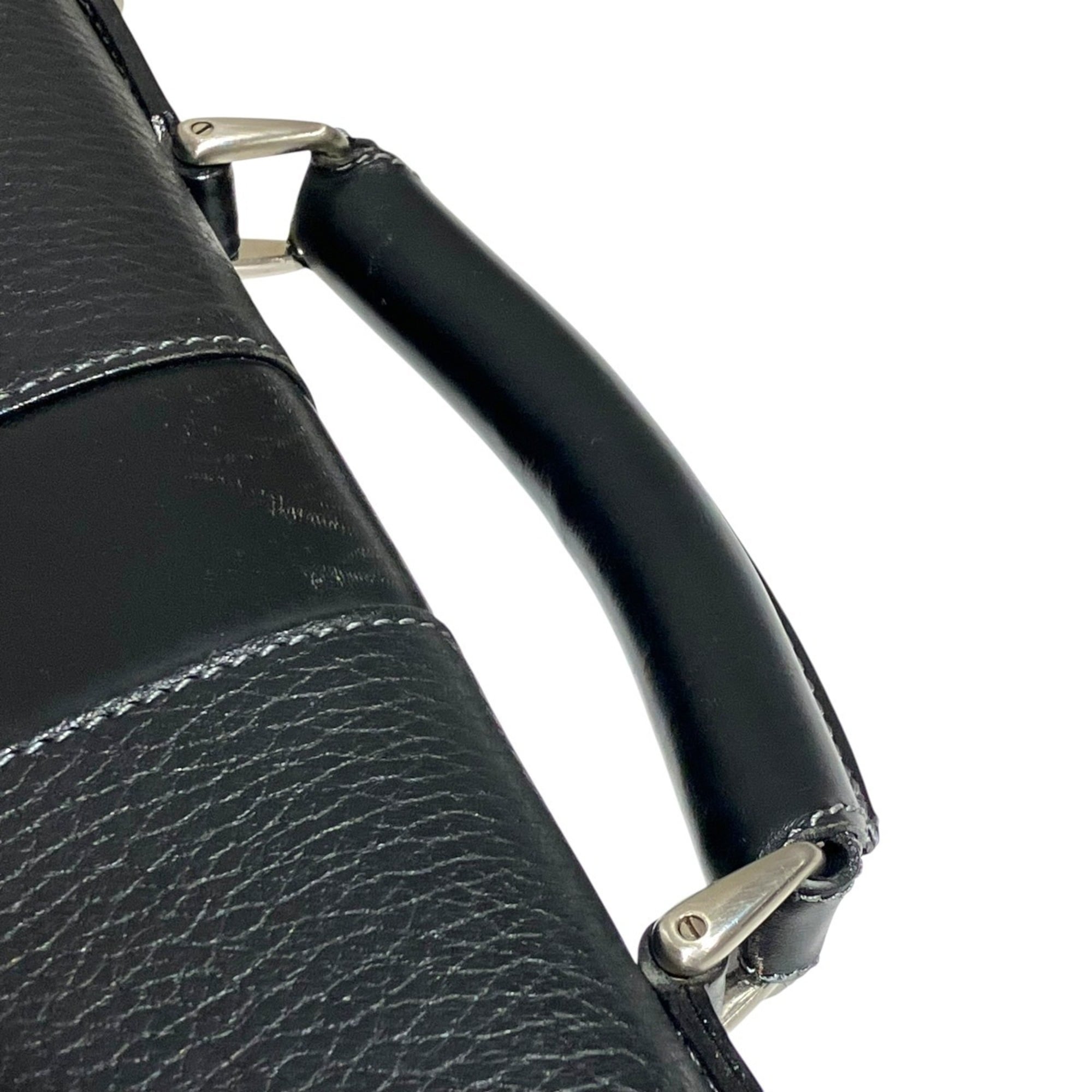 Burberry Black Leather (Pre-Owned)