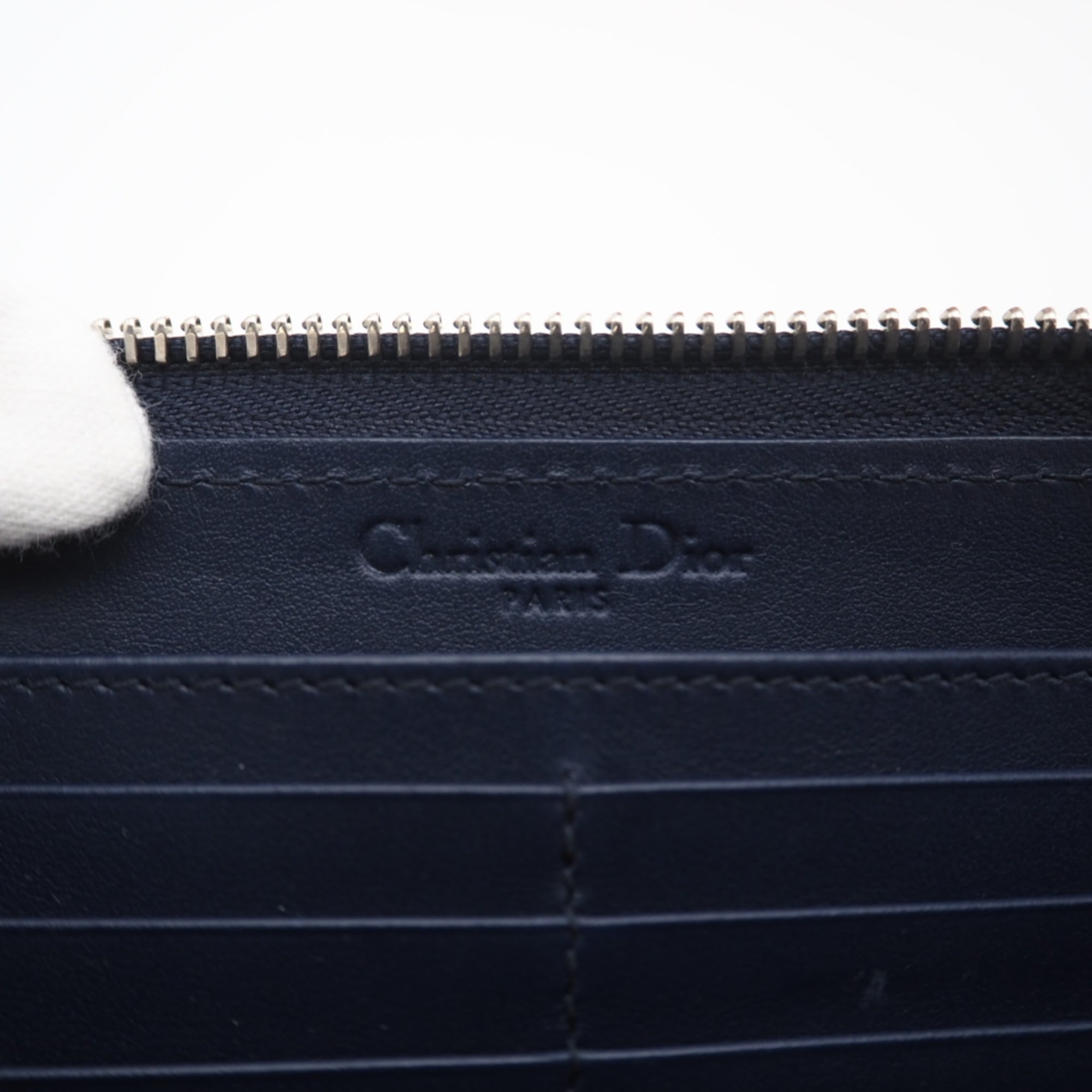 Christian Dior Blue Navy Leather Long Wallet (Bi-Fold) (Pre-Owned)