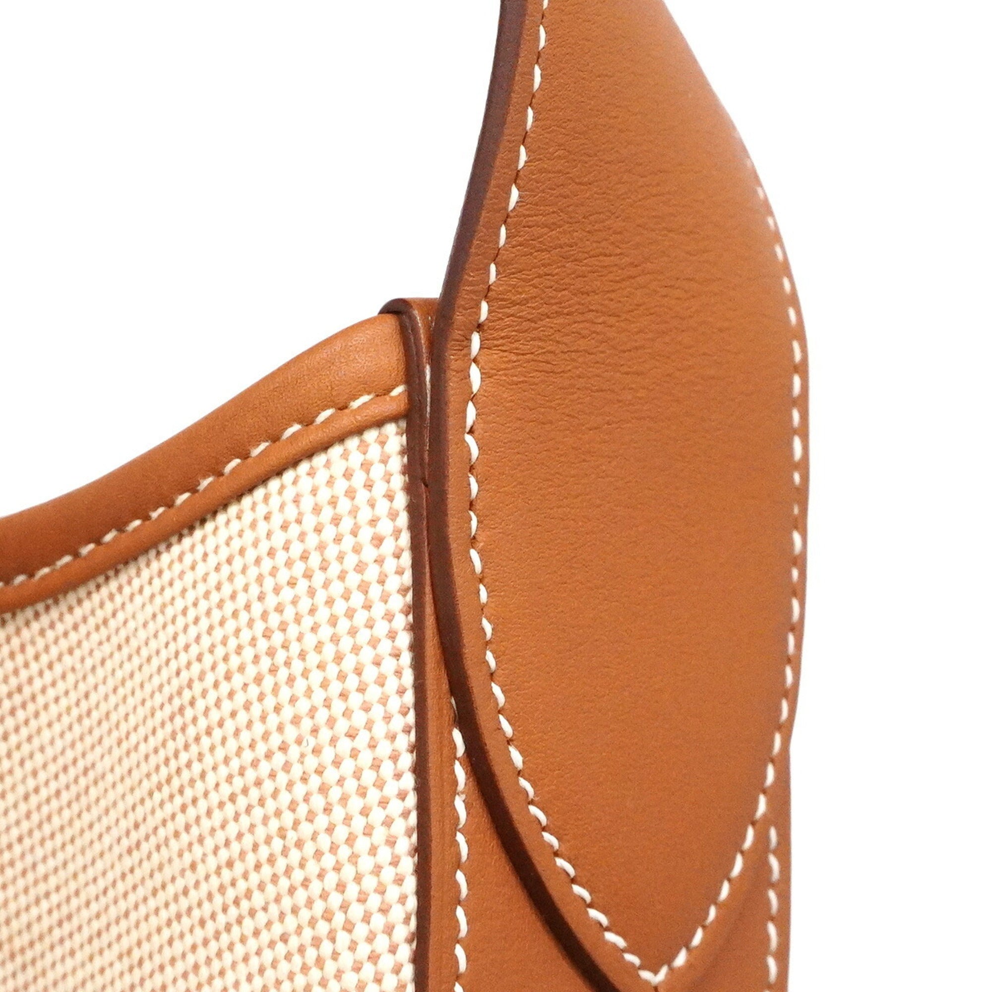 Hermes Gold Toile H Shoulder Bag (Pre-Owned)