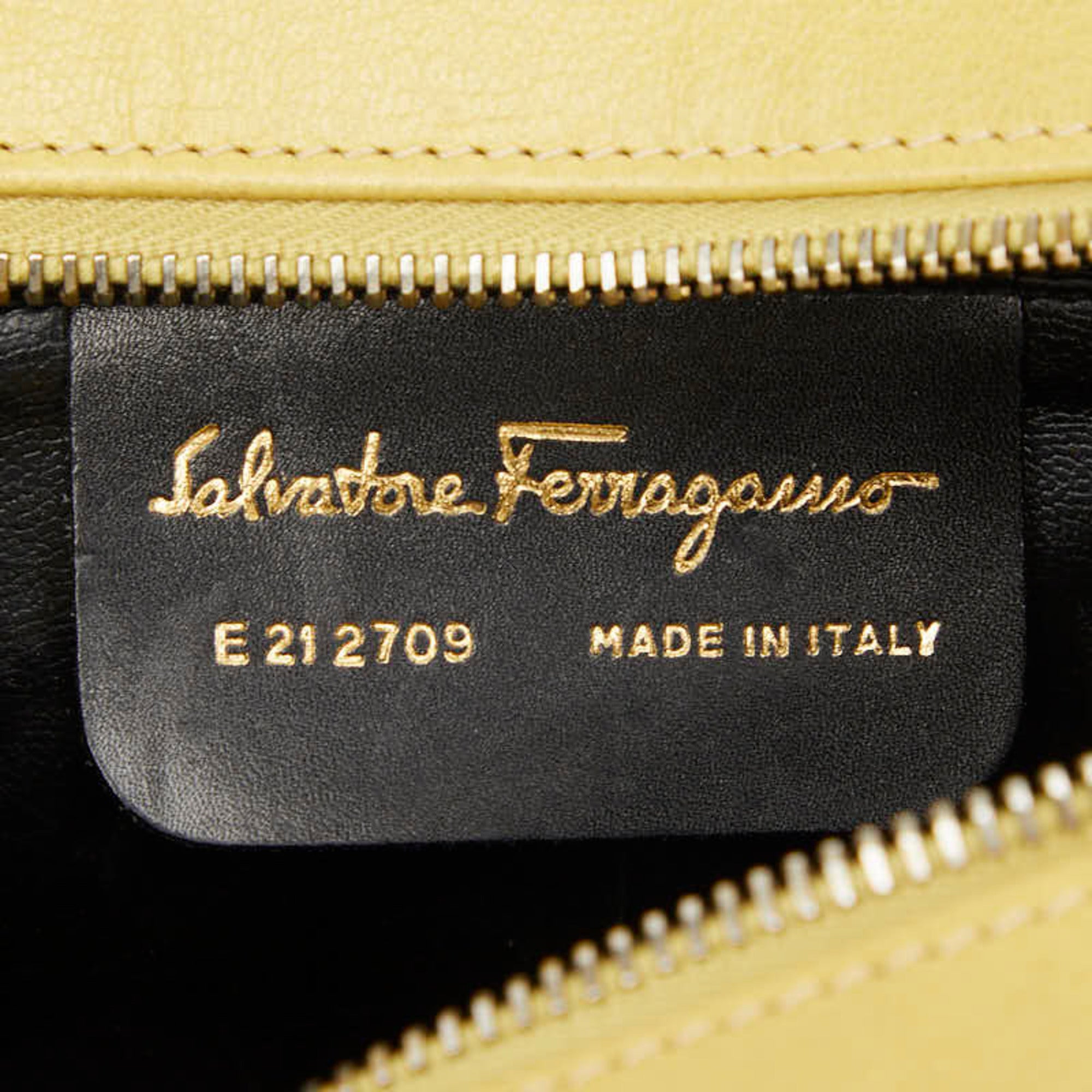 Salvatore Ferragamo Yellow Leather Handbag Shoulder Bag (Pre-Owned)