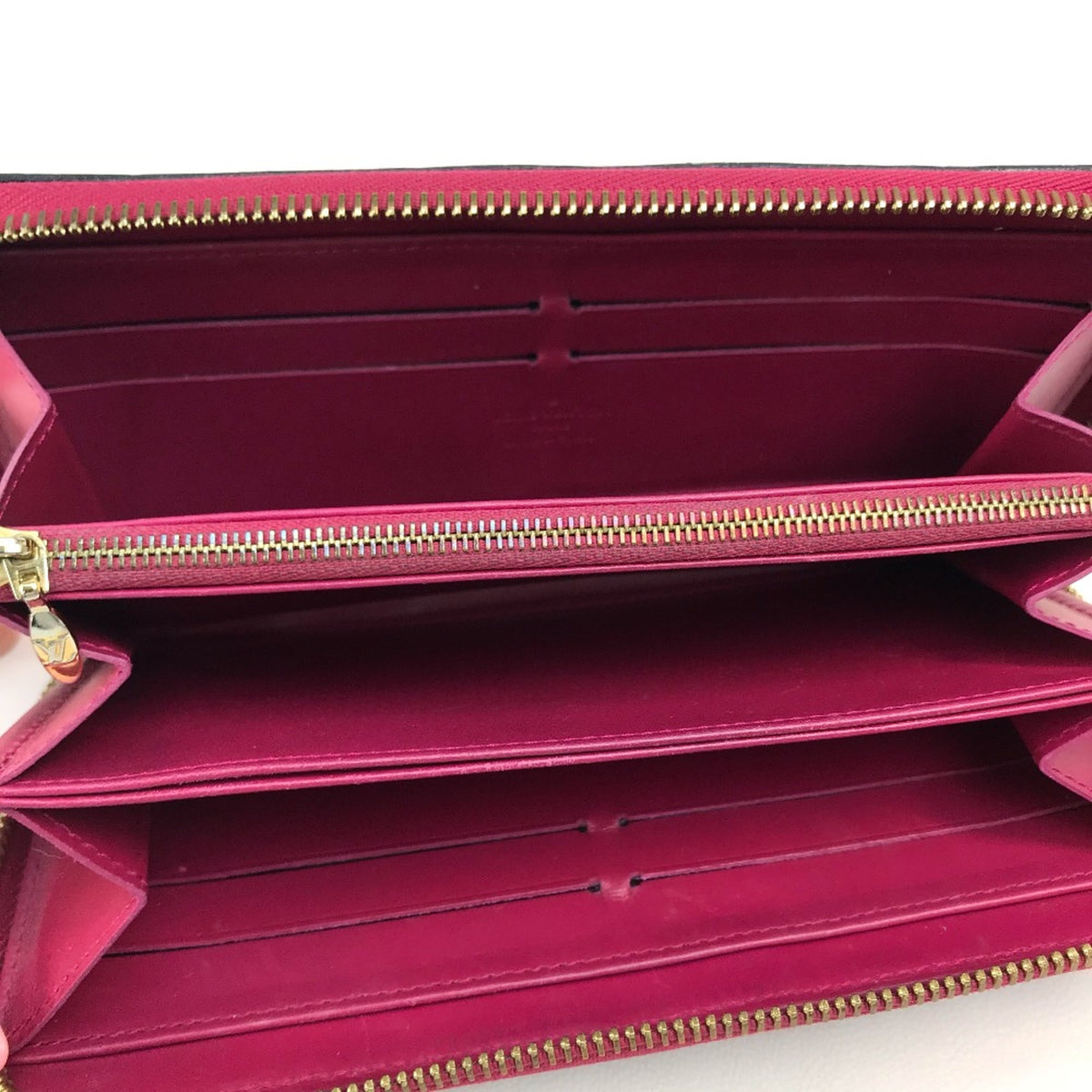 Louis Vuitton Pink Leather Long Wallet (Bi-Fold) (Pre-Owned)