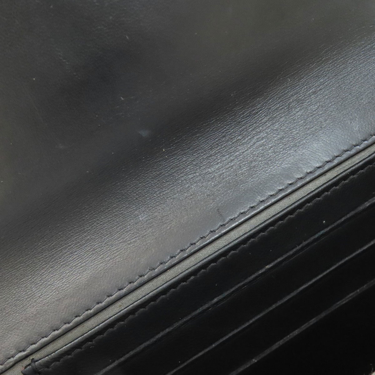 Chanel Black Leather Long Wallet (Bi-Fold) (Pre-Owned)