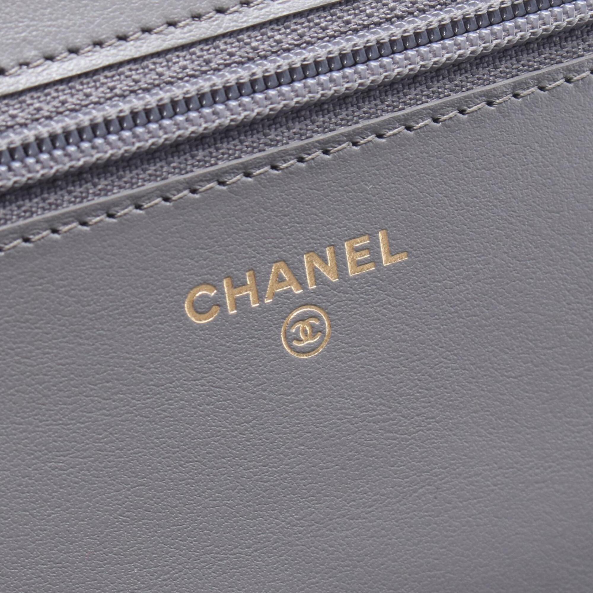 Chanel Matelasse Gray Grained Calfskin Handbag Shoulder Bag (Pre-Owned)
