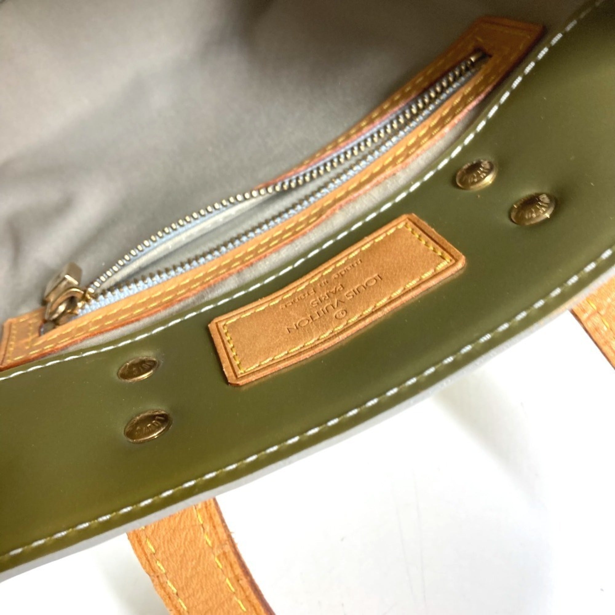 Louis Vuitton Green Monogram Vernis Handbag Tote Bag (Pre-Owned)