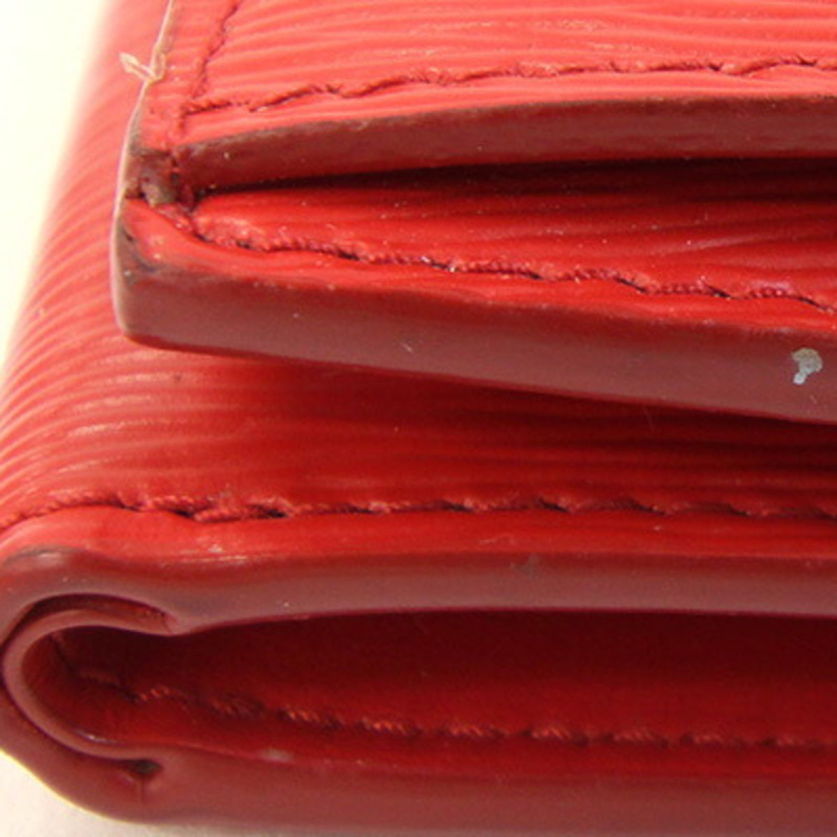 Prada Red Color Leather Wallet (Tri-Fold) (Pre-Owned)