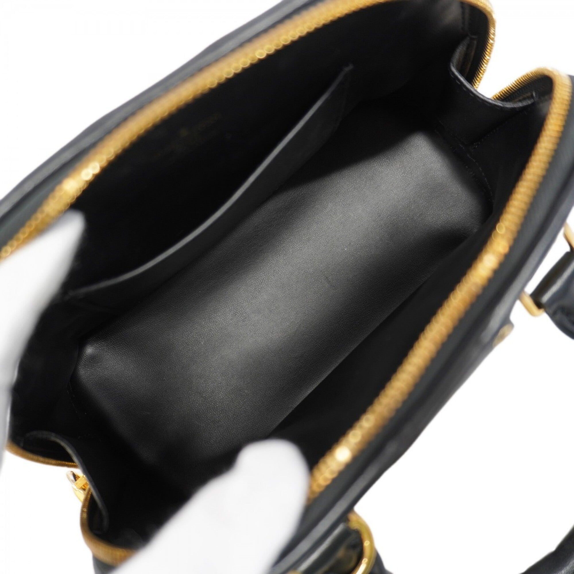 Louis Vuitton Black White Handbag (Pre-Owned)