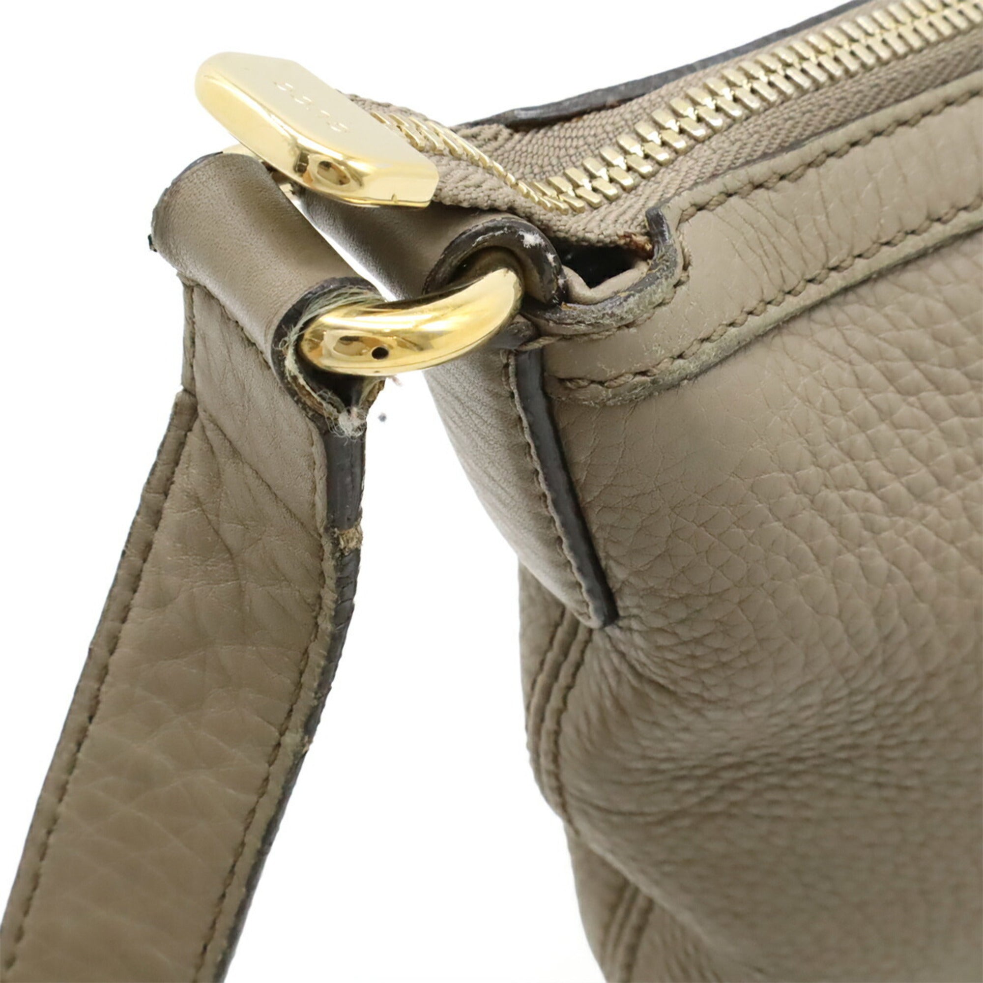Gucci Soho Grayish Leather Shoulder Bag (Pre-Owned)