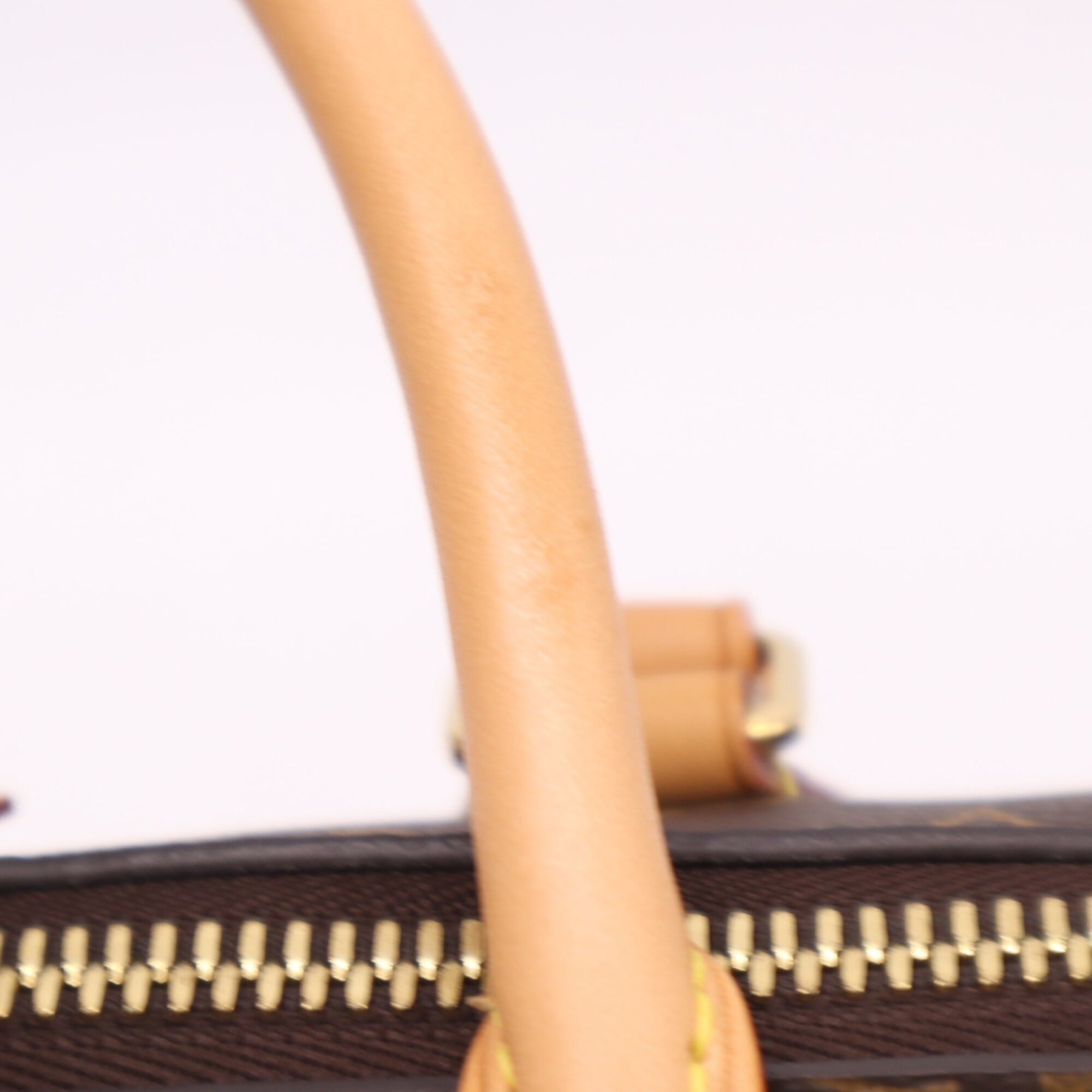 Louis Vuitton Monogram Beige Brown Monogram Monogram Leather Shoulder Bag (Pre-Owned)