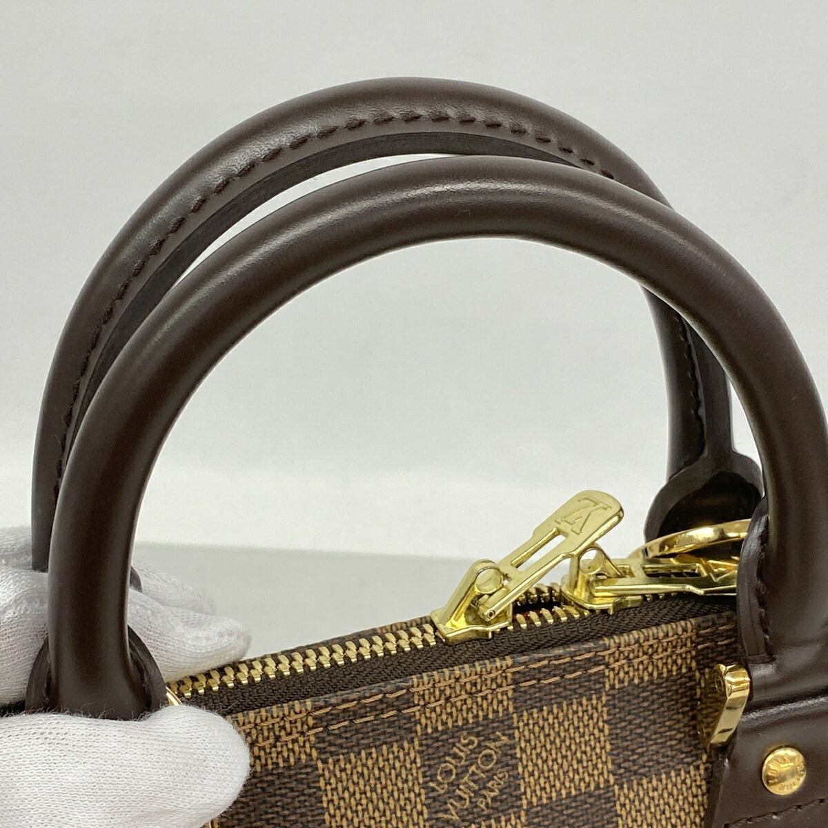 Louis Vuitton Ebene Handbag (Pre-Owned)