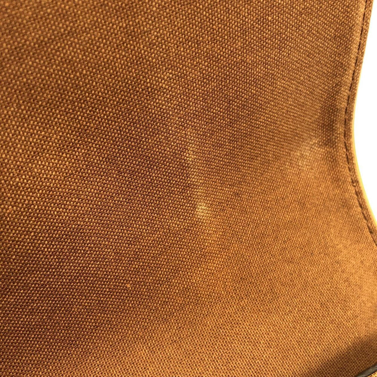 Louis Vuitton Marron Coated Canvas Shoulder Bag (Pre-Owned)