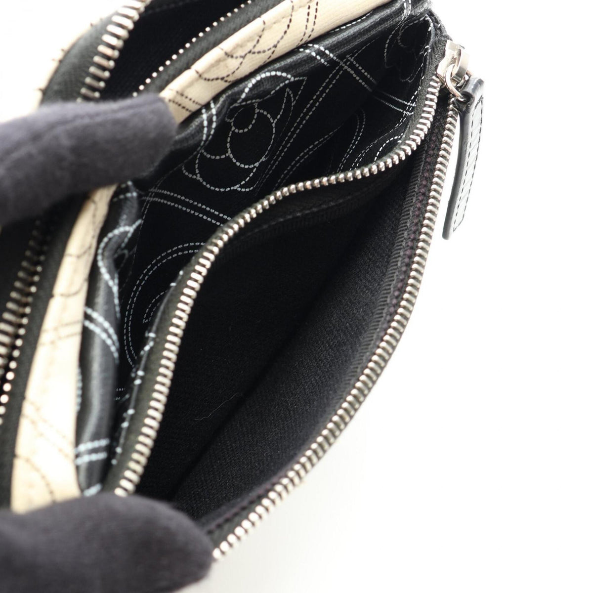 Chanel Black White Coated Canvas Pouch (Pre-Owned)