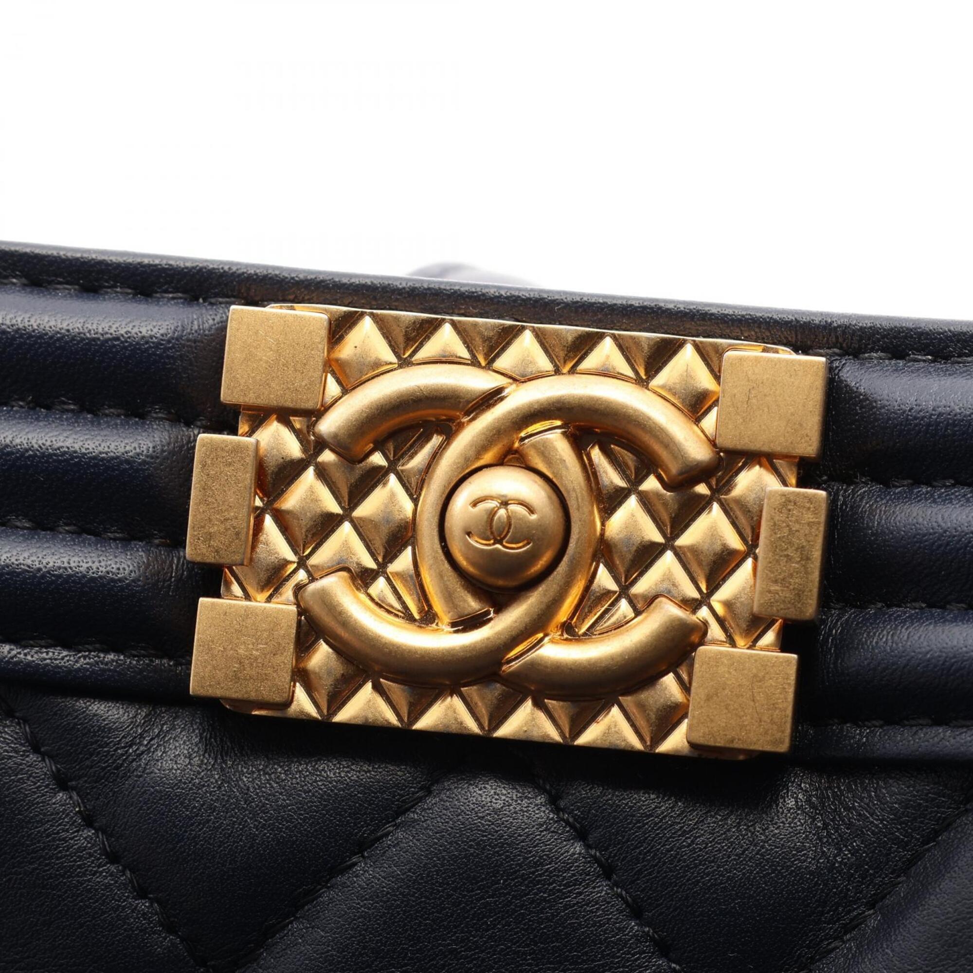 Chanel Navy Leather Handbag Shoulder Bag (Pre-Owned)