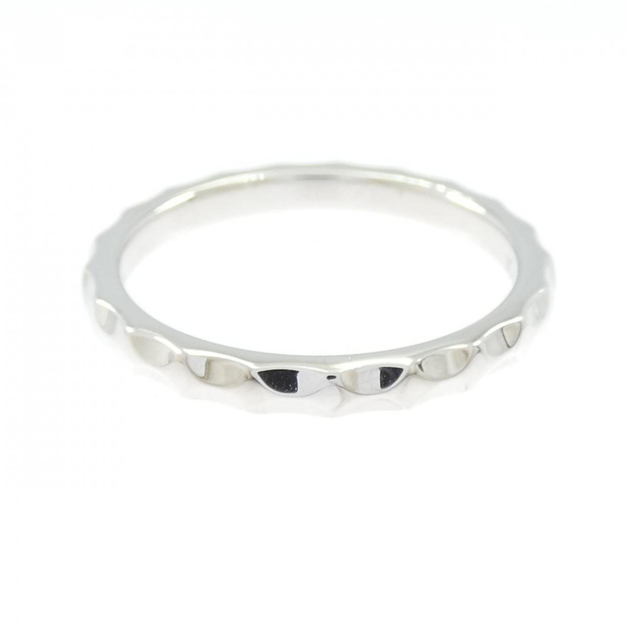 Louis Vuitton White Gold (18K) Band Ring (Pre-Owned)