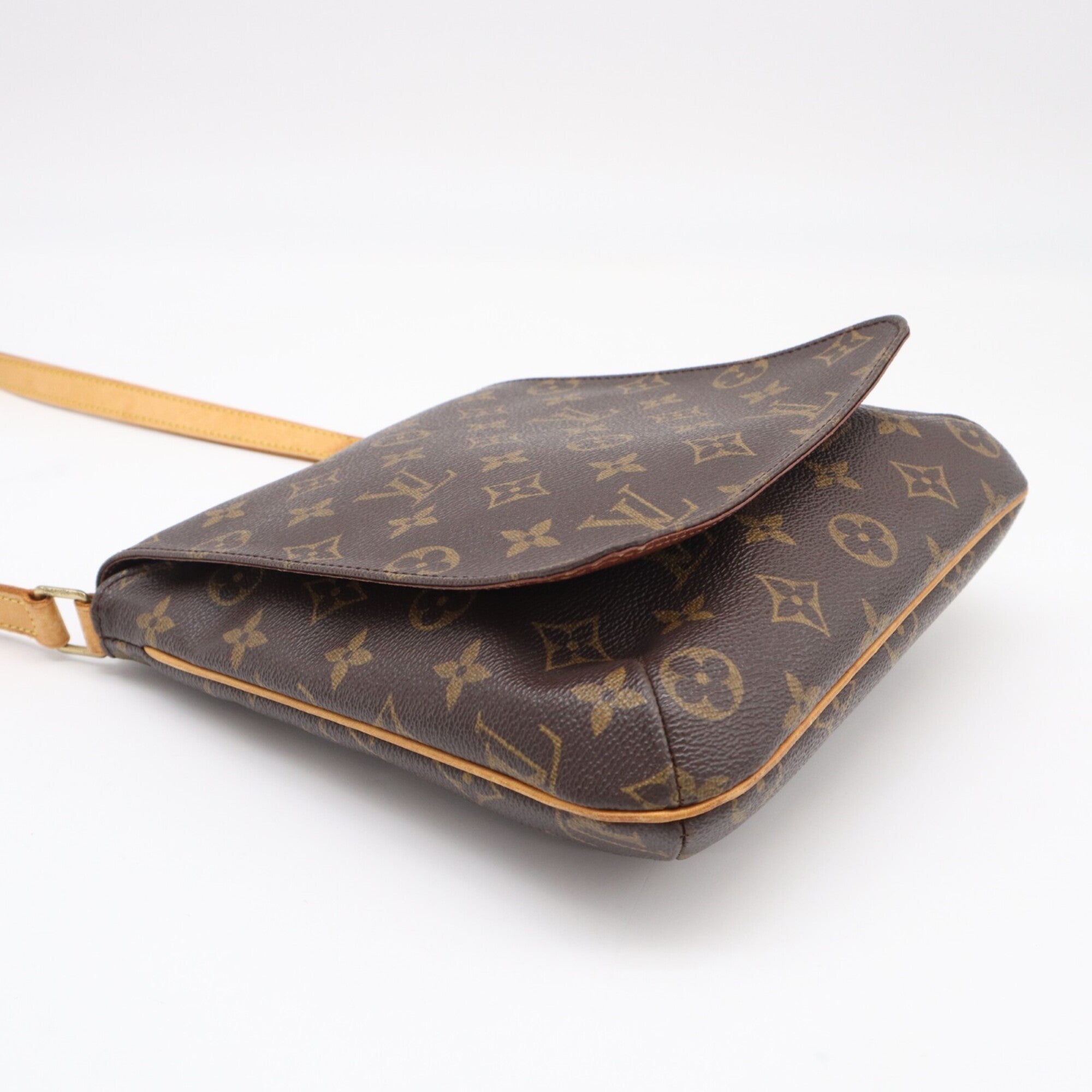 Louis Vuitton Beige Brown Coated Canvas Leather Shoulder Bag (Pre-Owned)