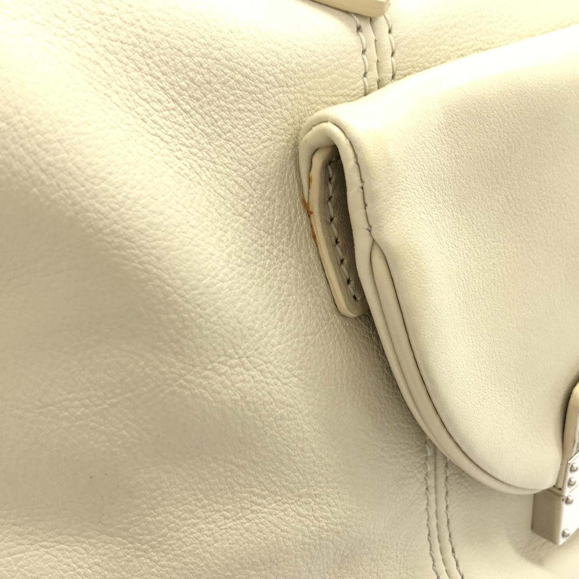 Louis Vuitton Ivory Leather Handbag (Pre-Owned)
