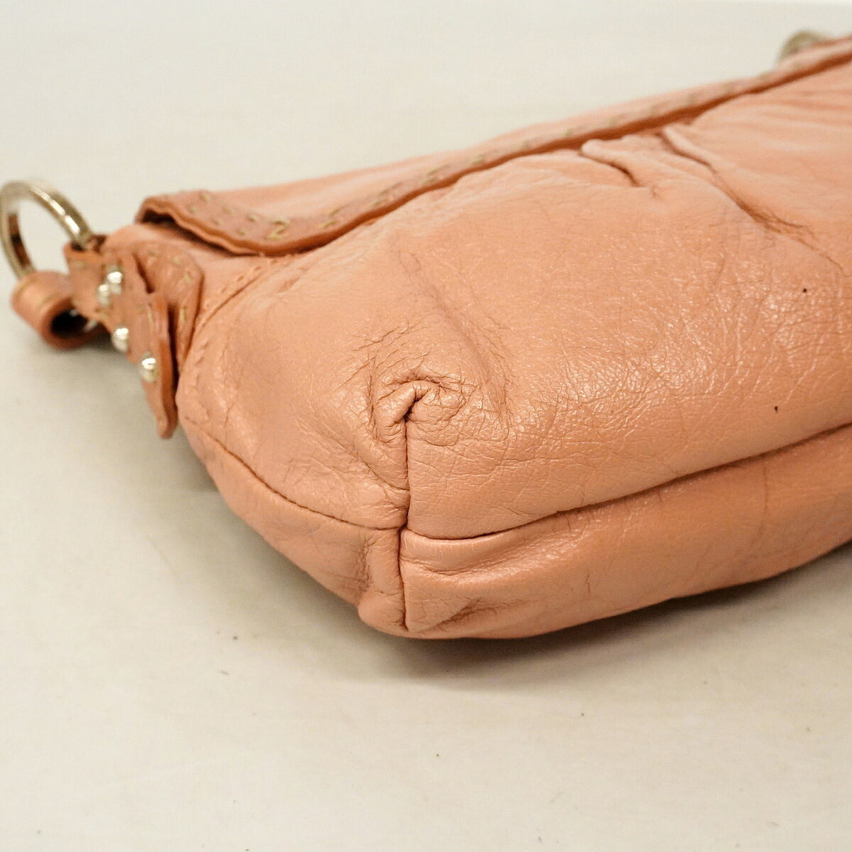 Fendi Pink Beige Leather Shoulder Bag (Pre-Owned)