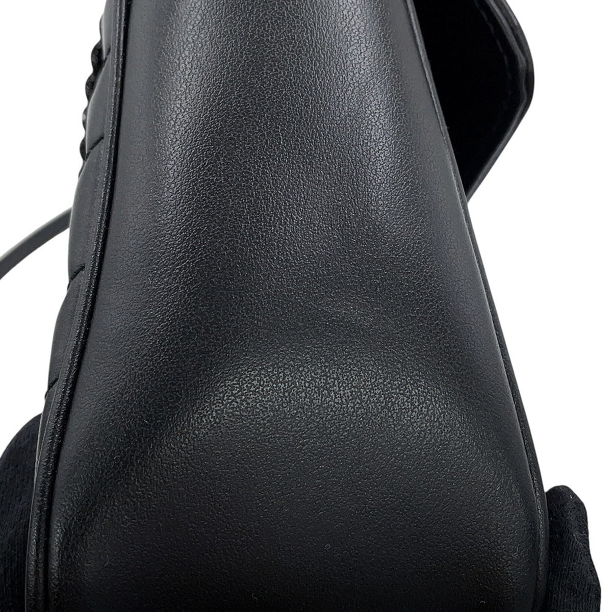 Gucci Black Leather Handbag Shoulder Bag (Pre-Owned)