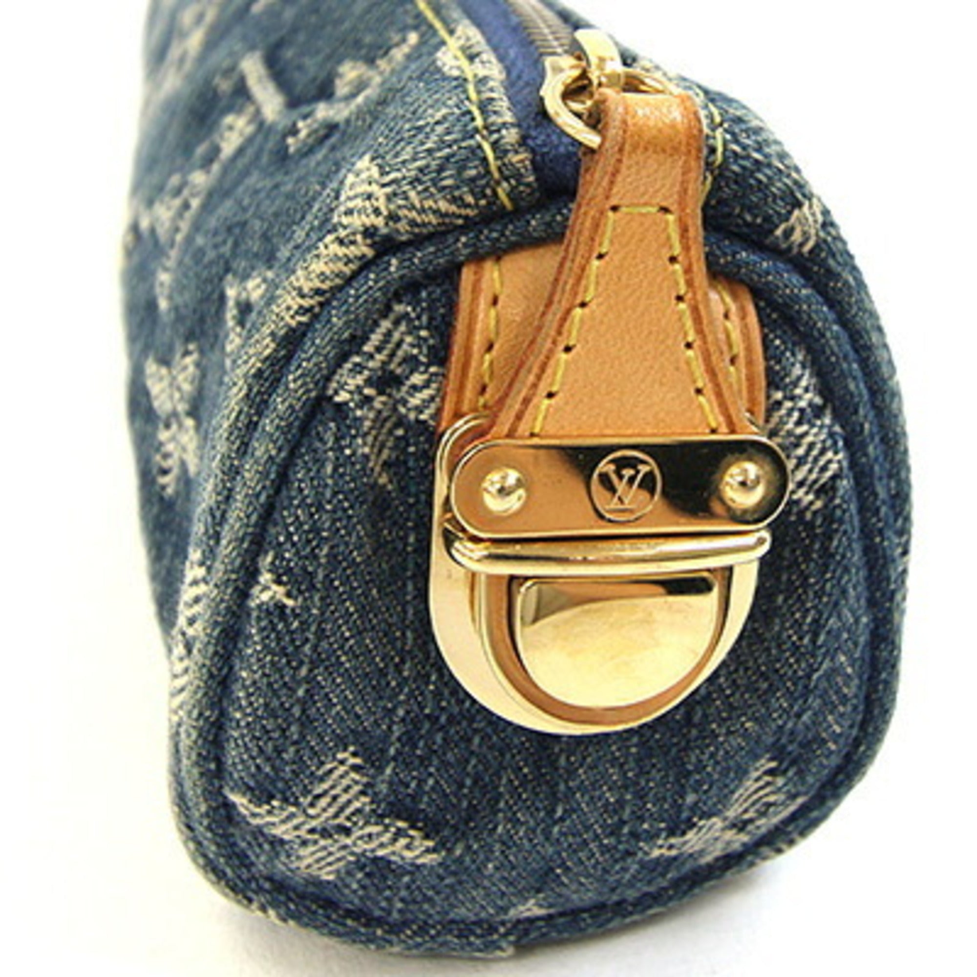 Louis Vuitton Blue Denim Handbag Pouch (Pre-Owned)