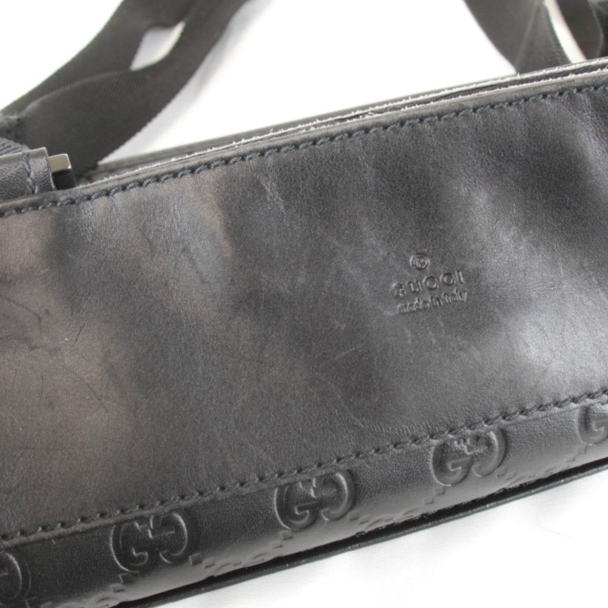Gucci Black Leather Shoulder Bag (Pre-Owned)