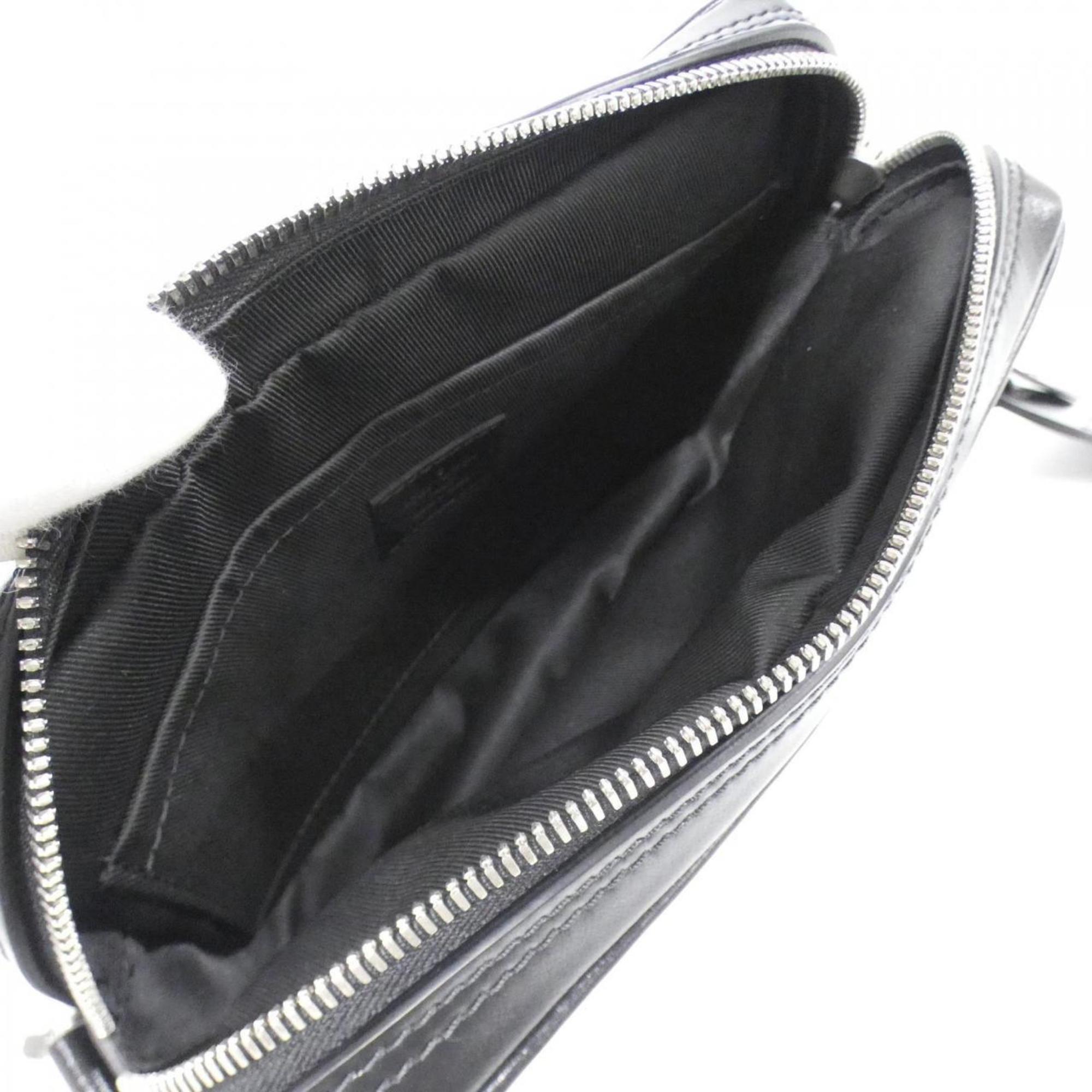 Louis Vuitton Black Leather Shoulder Bag (Pre-Owned)