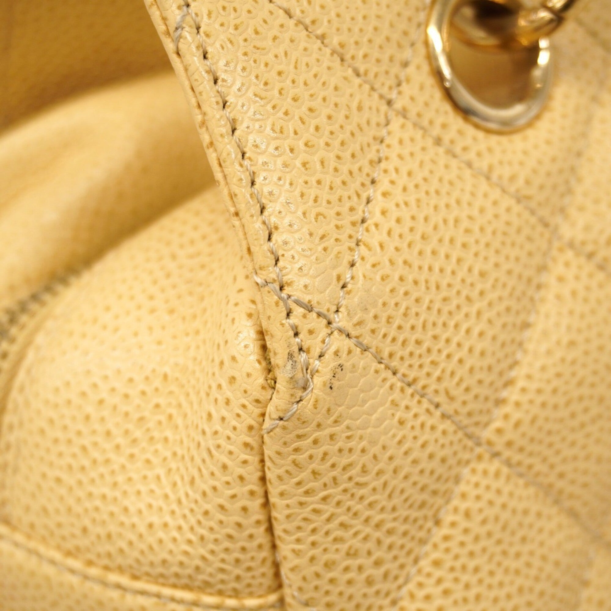 Chanel Beige Grained Calfskin Tote Bag (Pre-Owned)