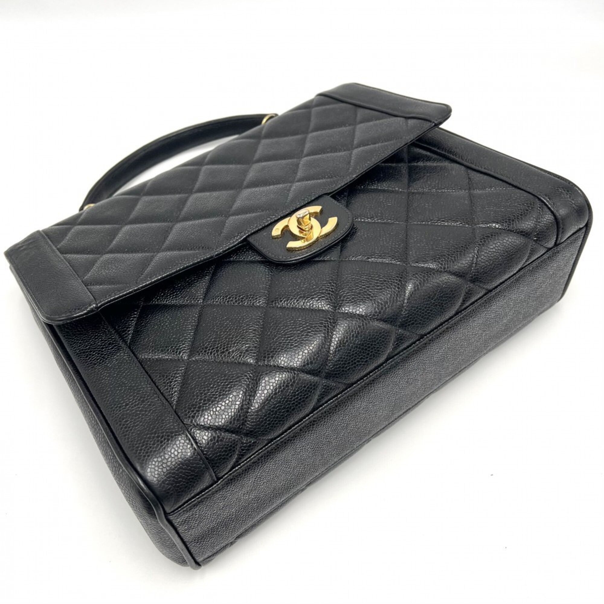Chanel Black Grained Calfskin Handbag (Pre-Owned)