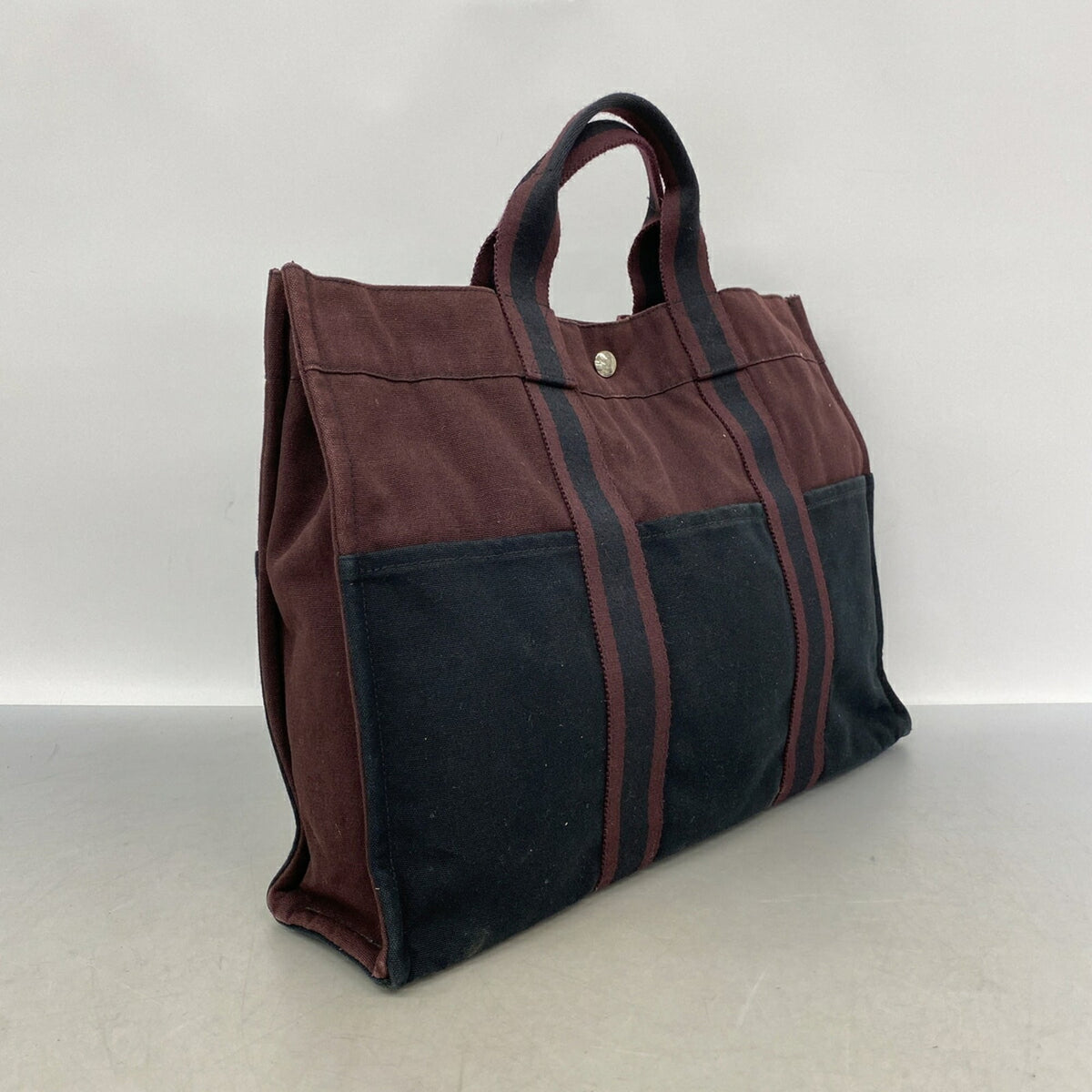 Hermes Black Bordeaux Canvas Tote Bag (Pre-Owned)