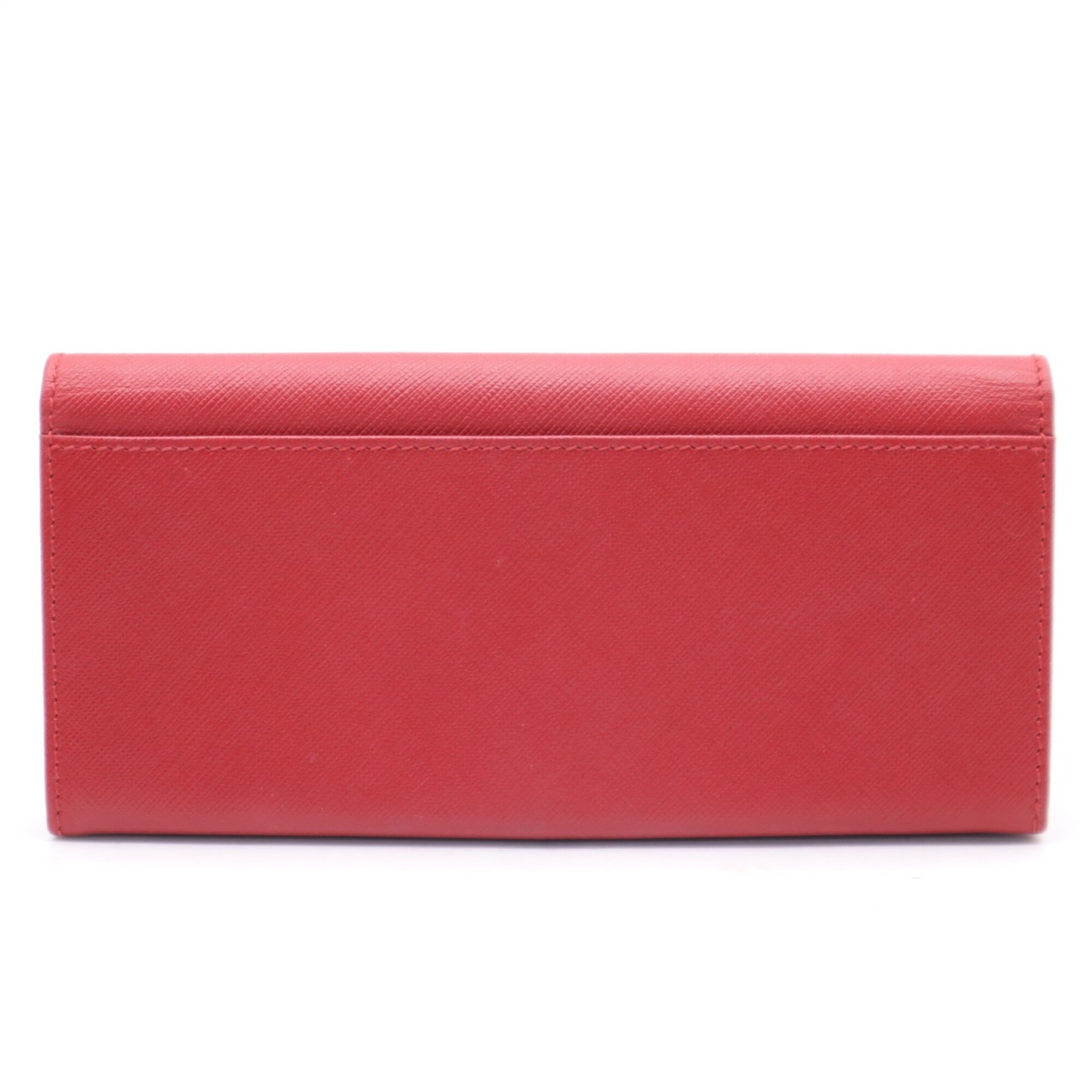 Salvatore Ferragamo Red Color Leather Long Wallet (Bi-Fold) (Pre-Owned)