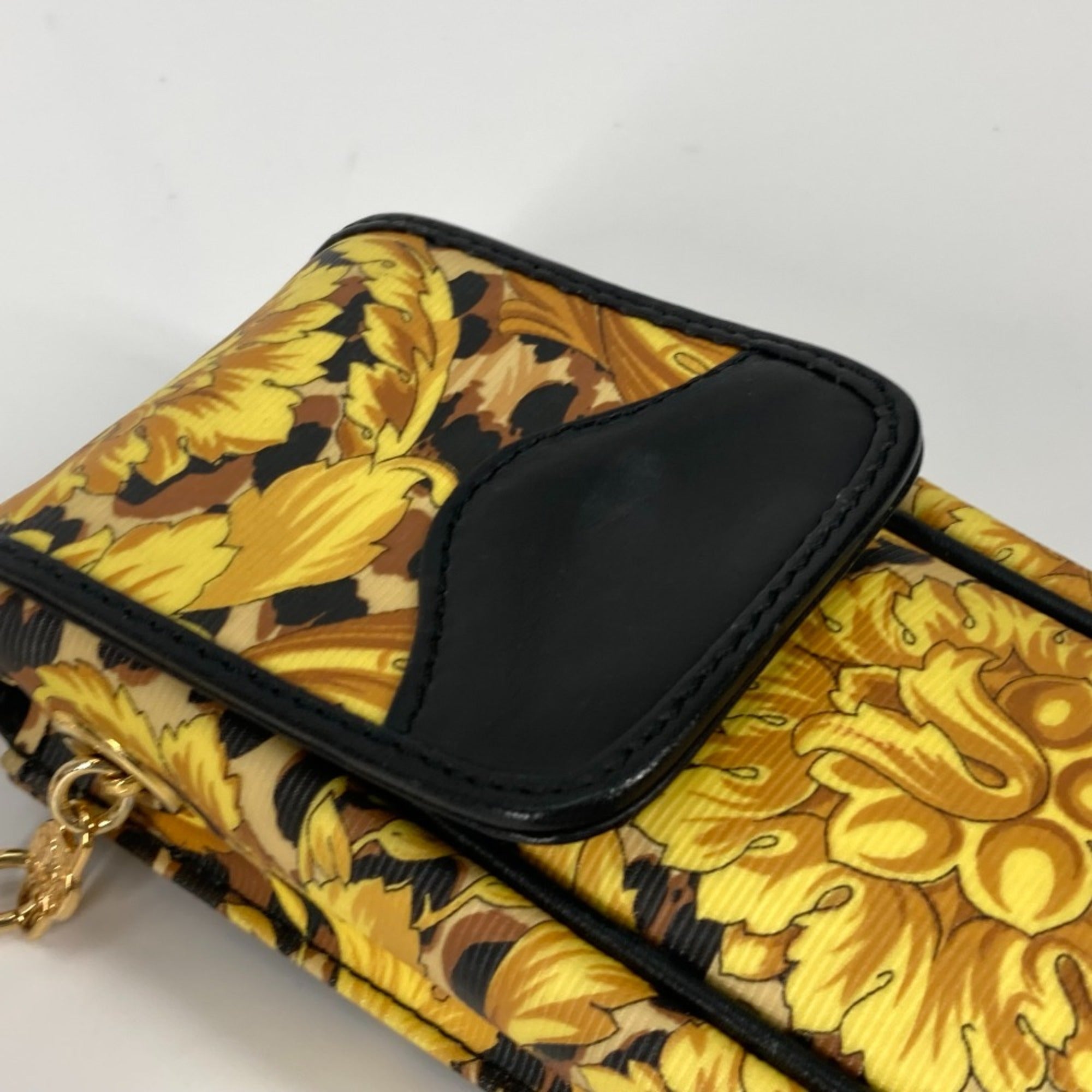 Versace Yellow Other Shoulder Bag (Pre-Owned)