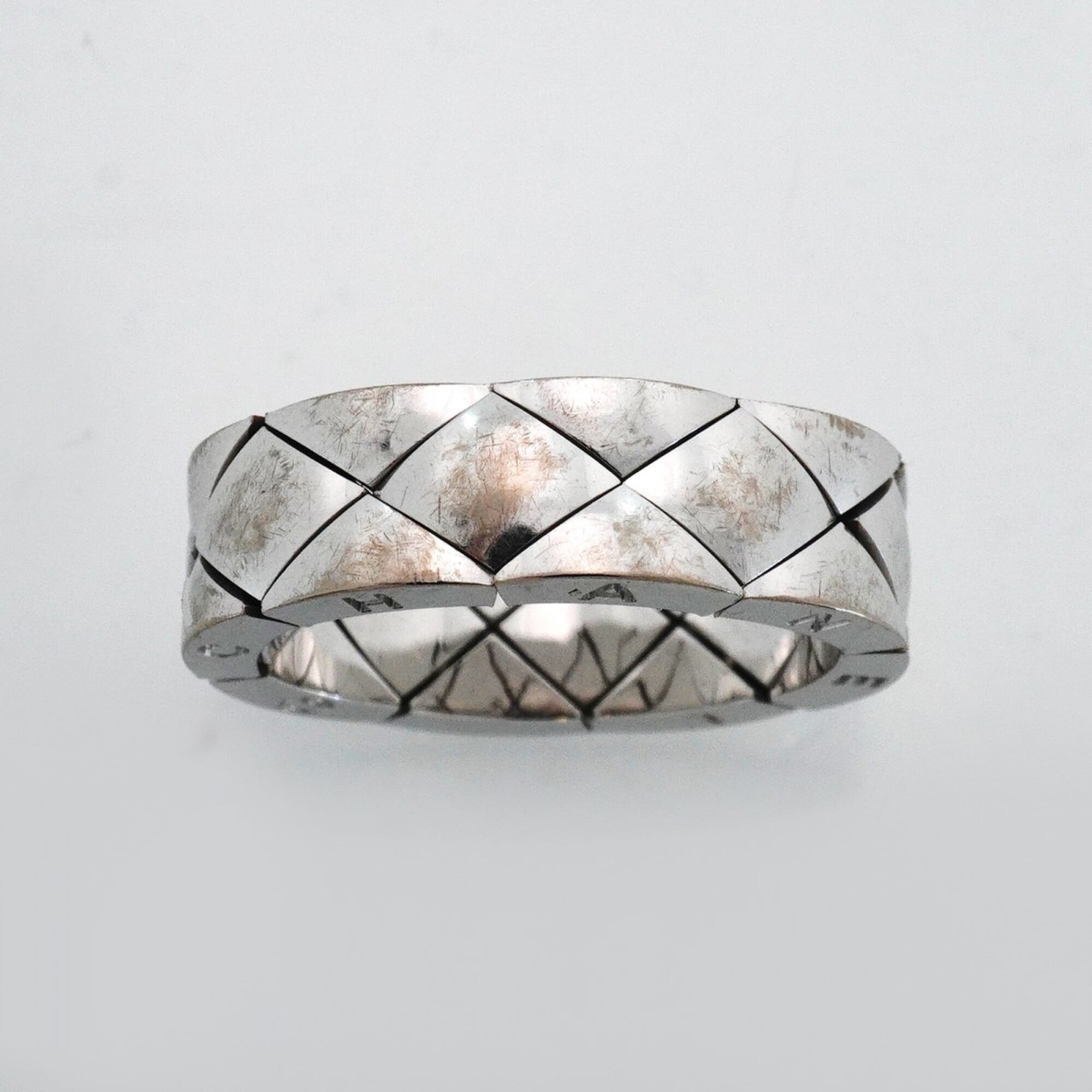Chanel White Gold (18K) Band Ring (Pre-Owned)