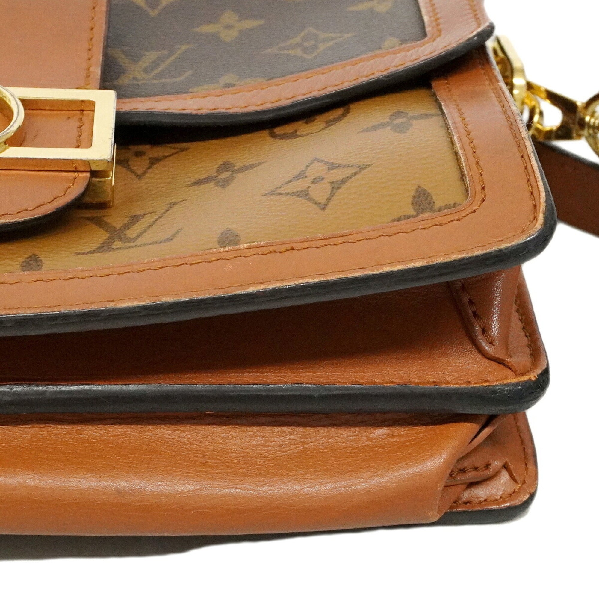 Louis Vuitton Brown Shoulder Bag (Pre-Owned)