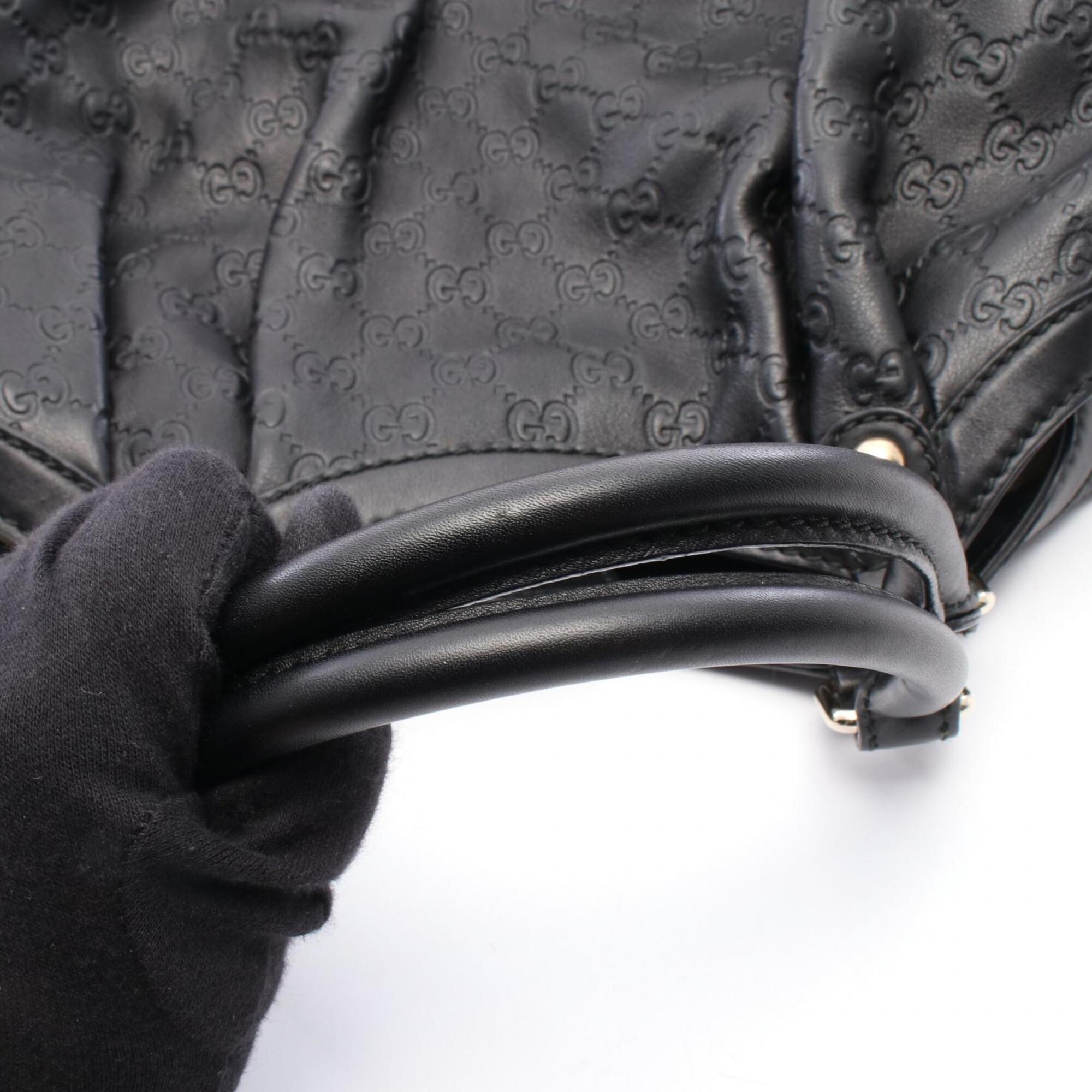 Gucci Black Leather Handbag (Pre-Owned)