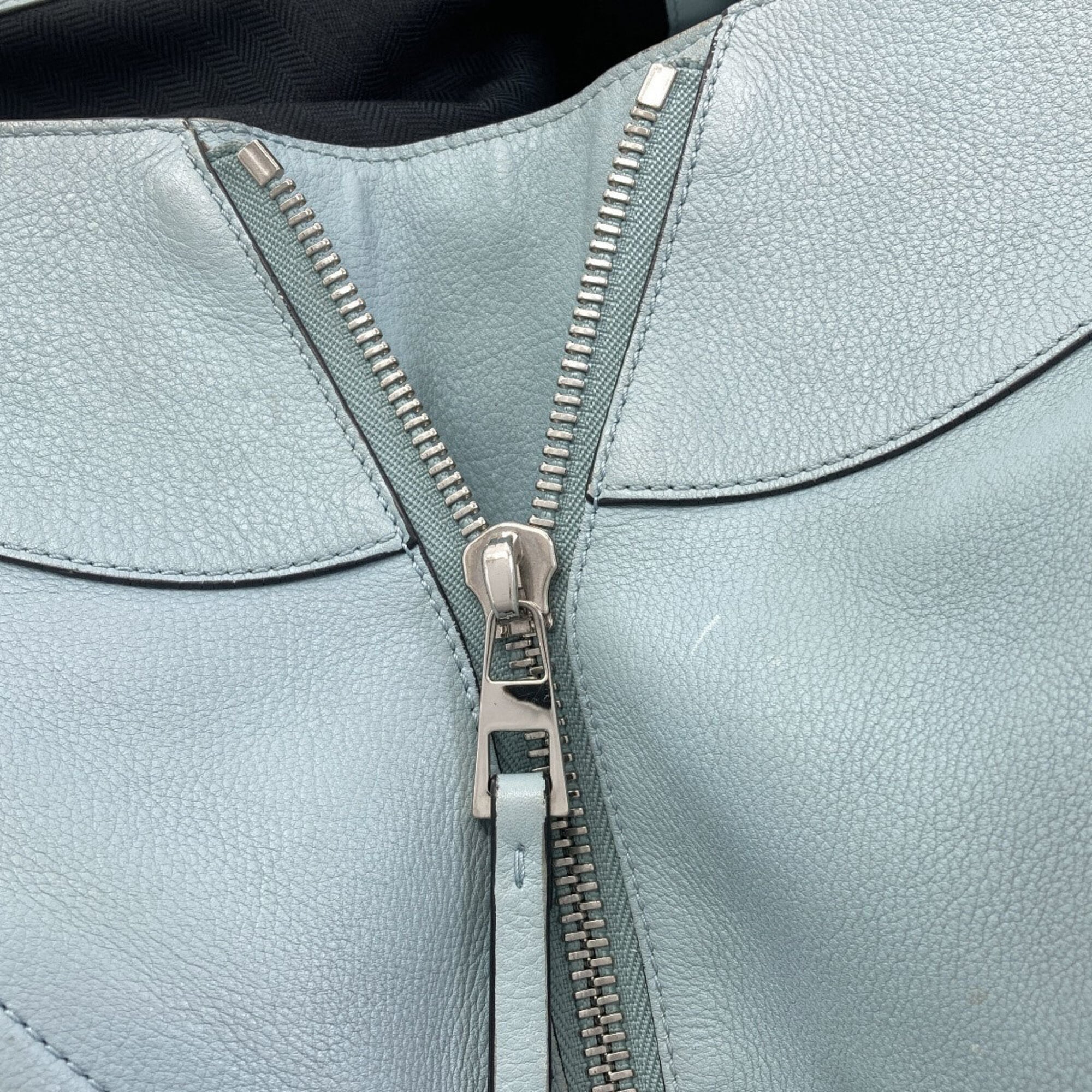 Loewe Light Blue Leather Handbag Pouch (Pre-Owned)