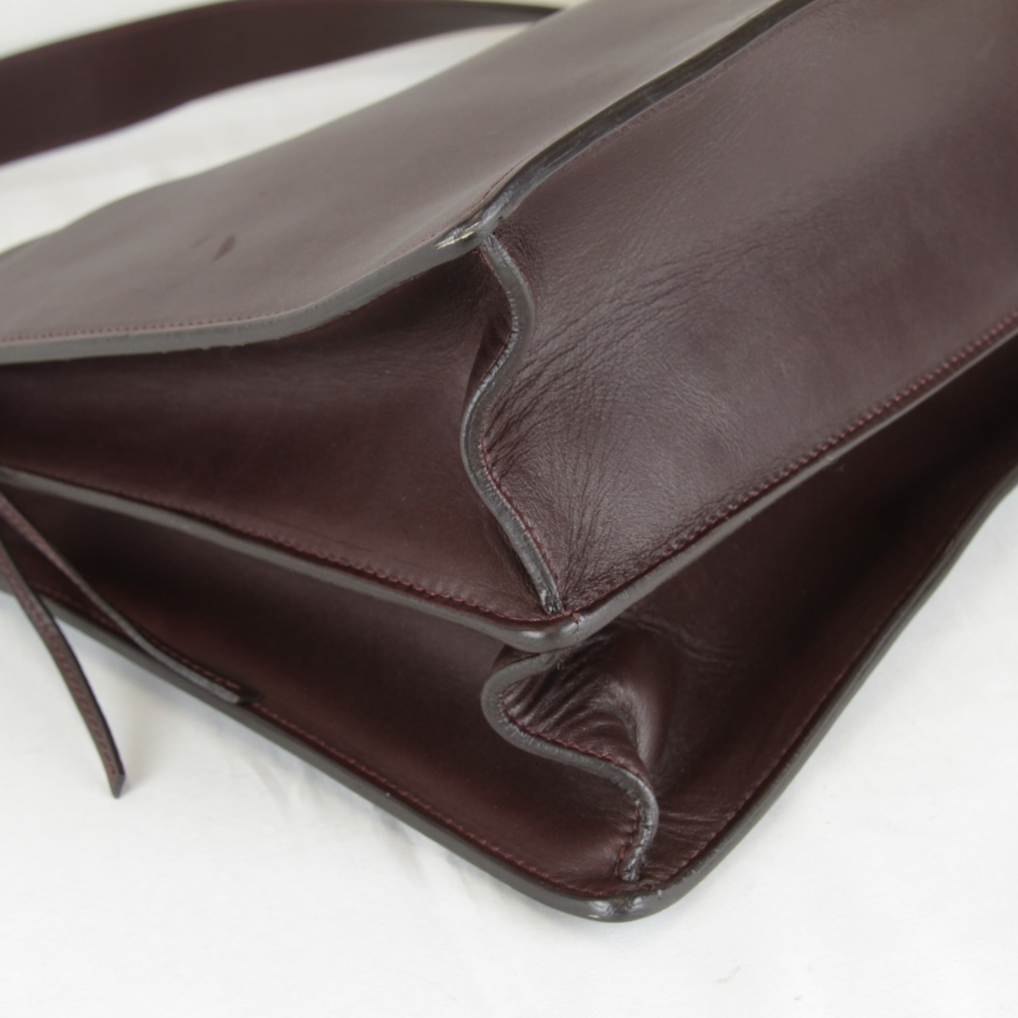 Celine Bordeaux Wine Leather Shoulder Bag (Pre-Owned)