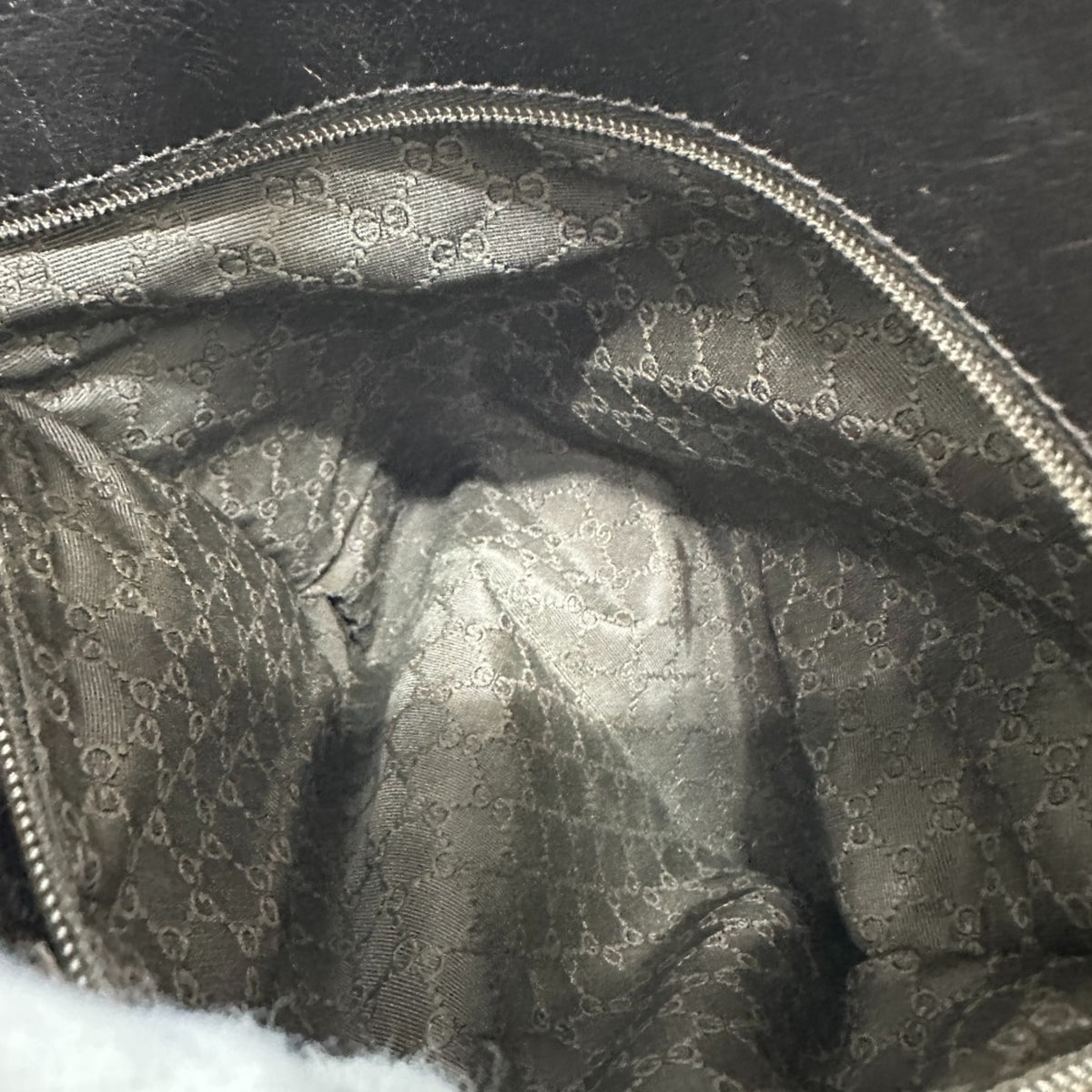 Gucci Beige Leather Shoulder Bag (Pre-Owned)