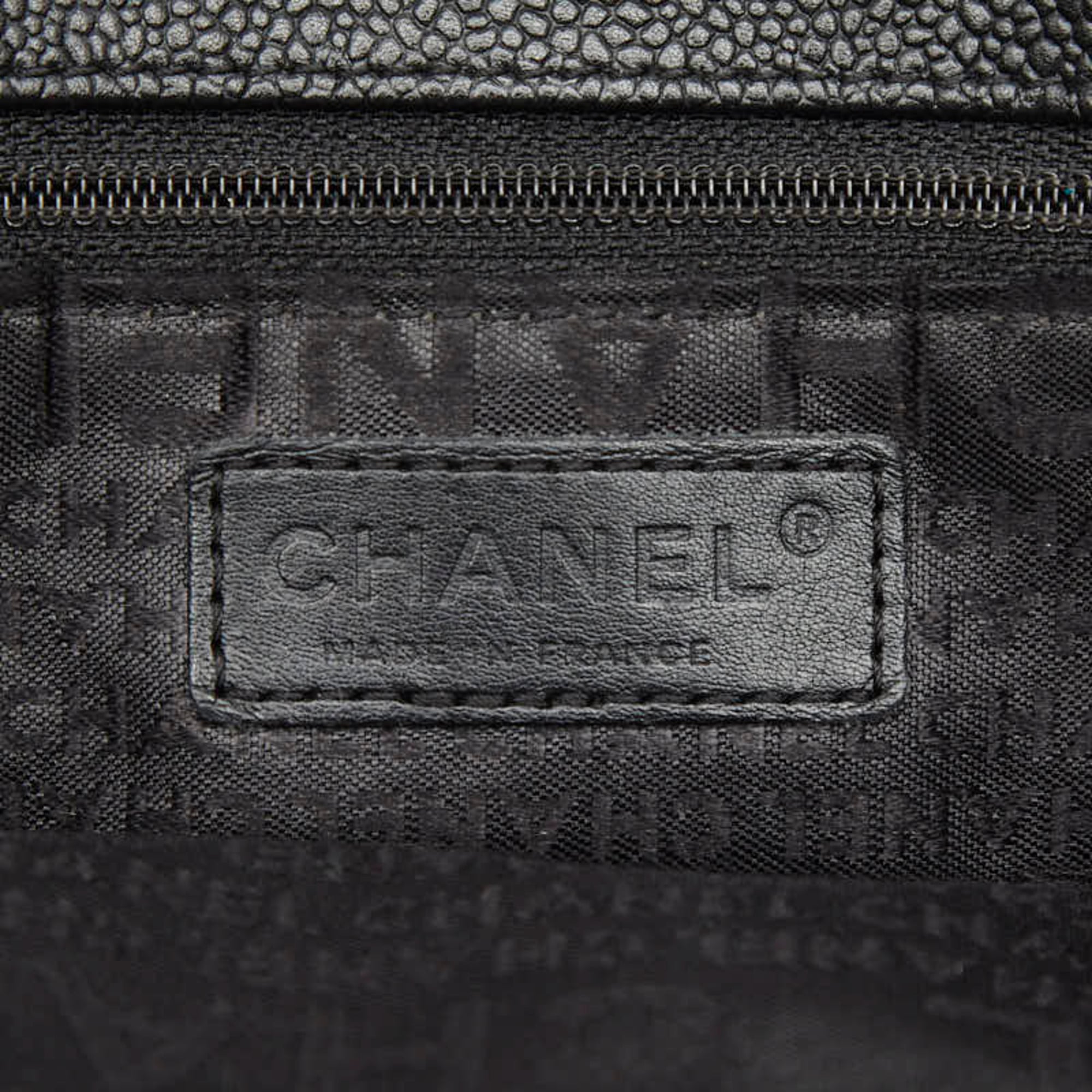 Chanel Black Grained Calfskin Handbag Tote Bag (Pre-Owned)