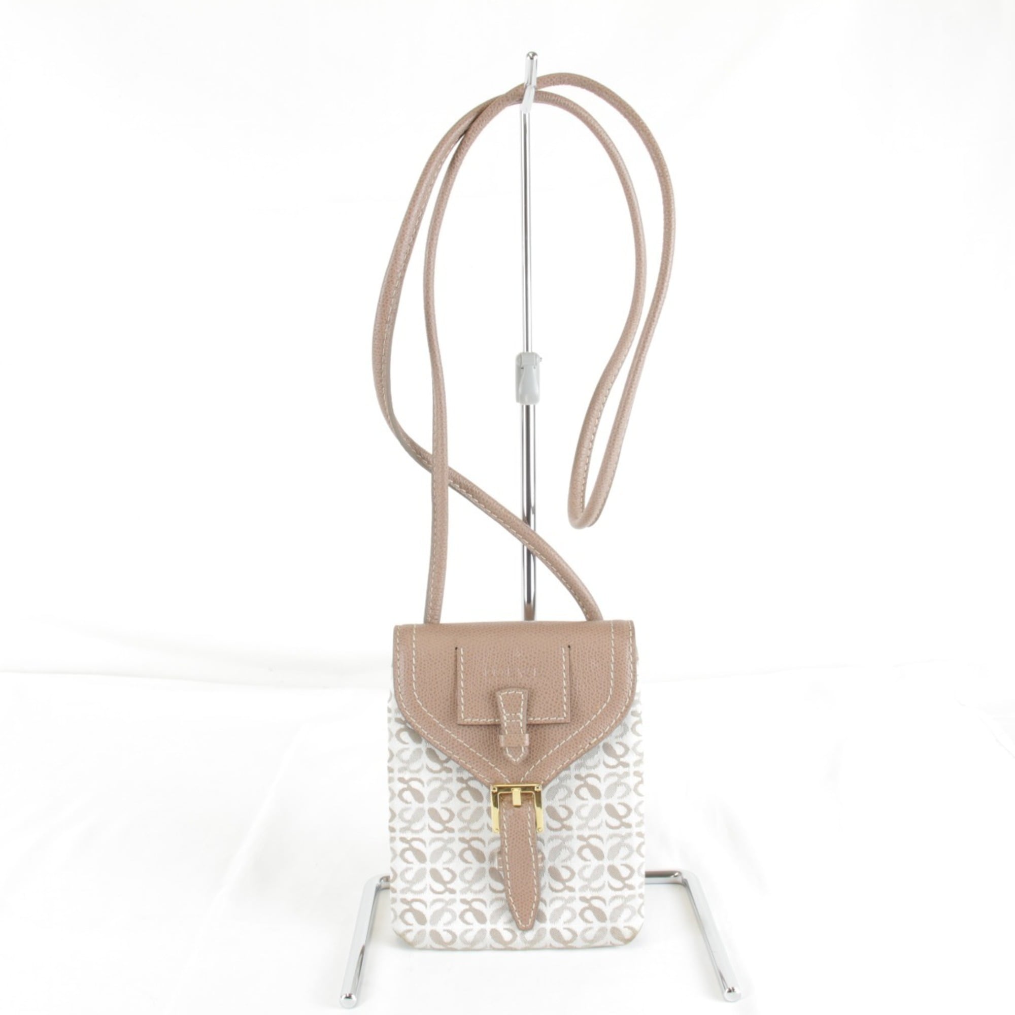 Loewe Beige Canvas Pochette Shoulder Bag (Pre-Owned)