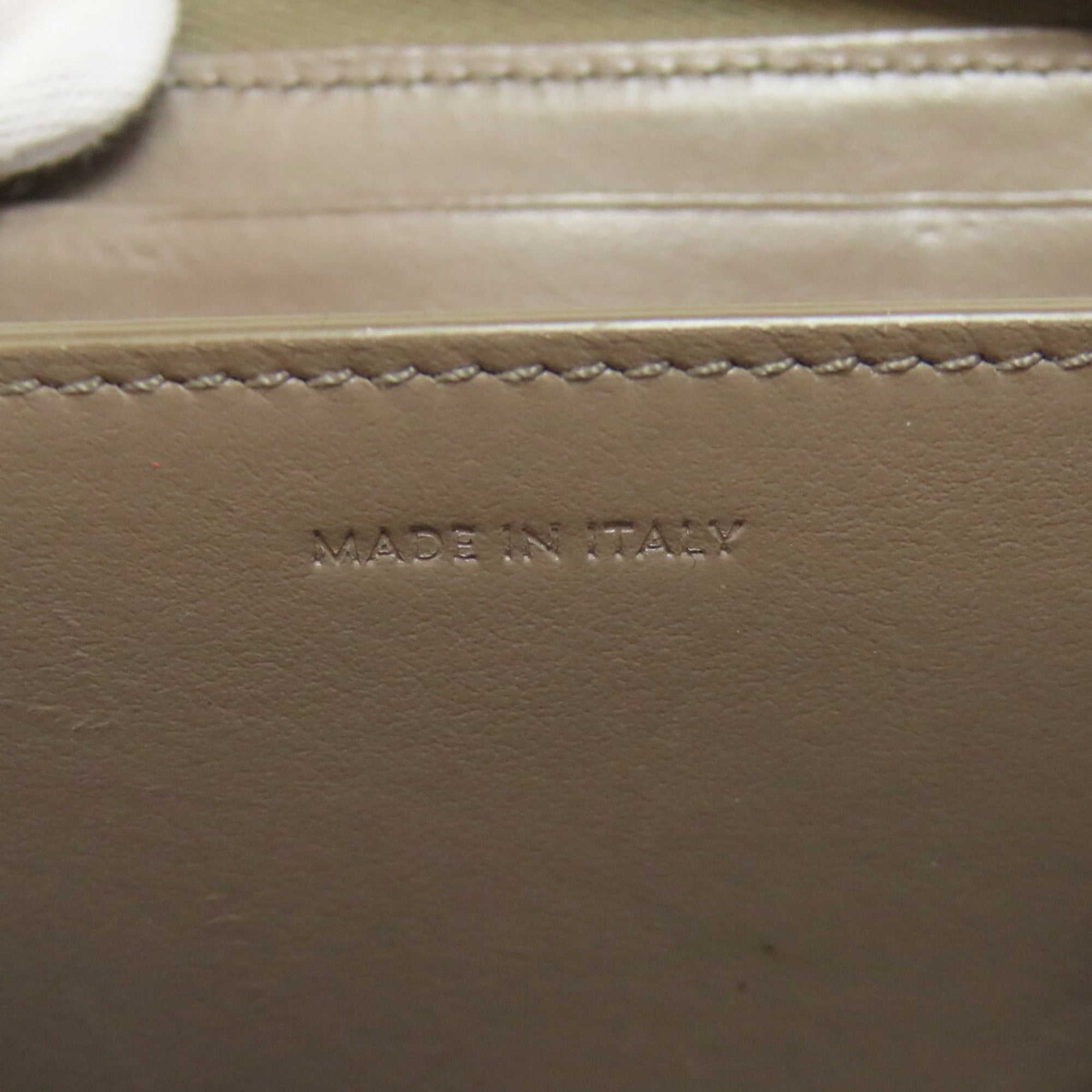 Celine Grayish Leather Coin Purse/Coin Case (Pre-Owned)