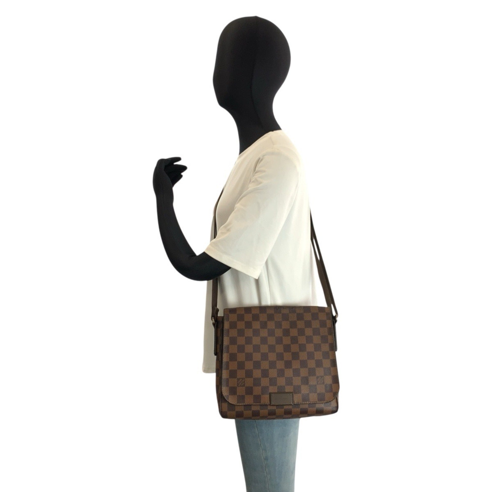 Louis Vuitton Brown Pvc Pochette Shoulder Bag (Pre-Owned)