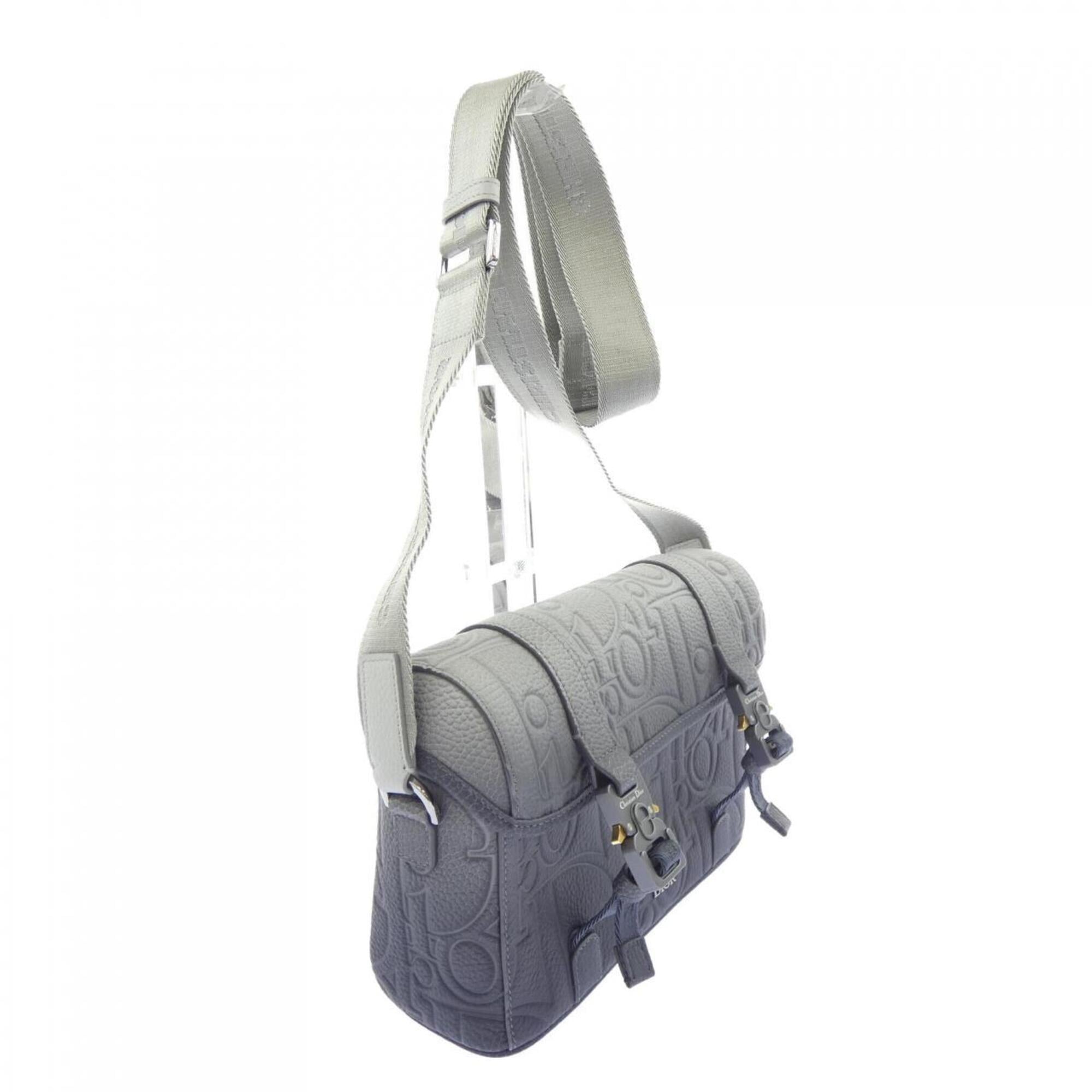 Christian Dior Gray Handbag (Pre-Owned)