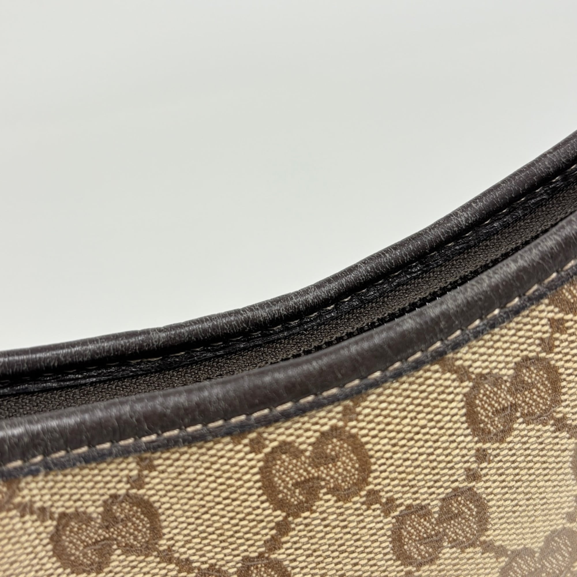 Gucci Brown Coated Canvas Leather Shoulder Bag (Pre-Owned)