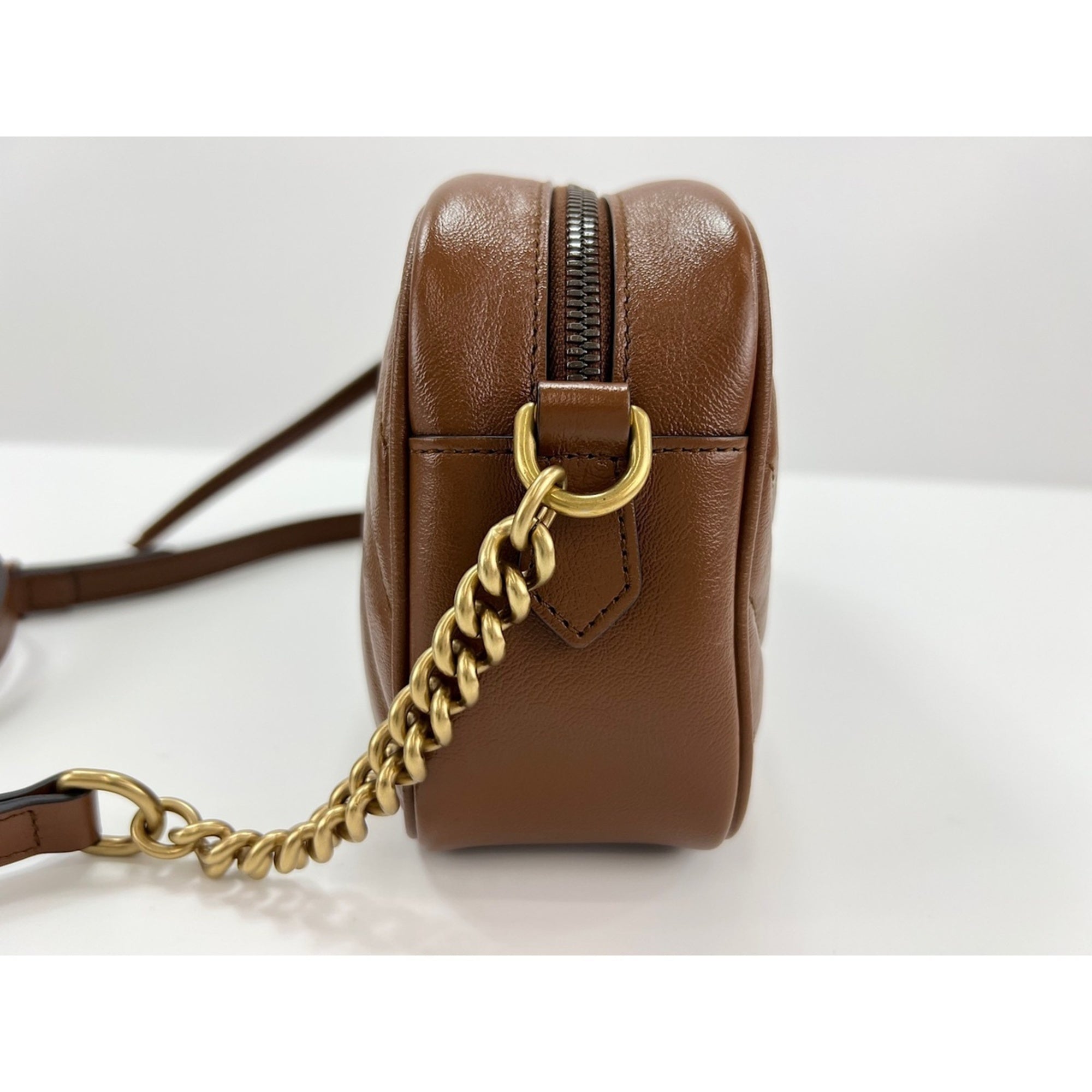 Gucci Brown Leather Shoulder Bag (Pre-Owned)