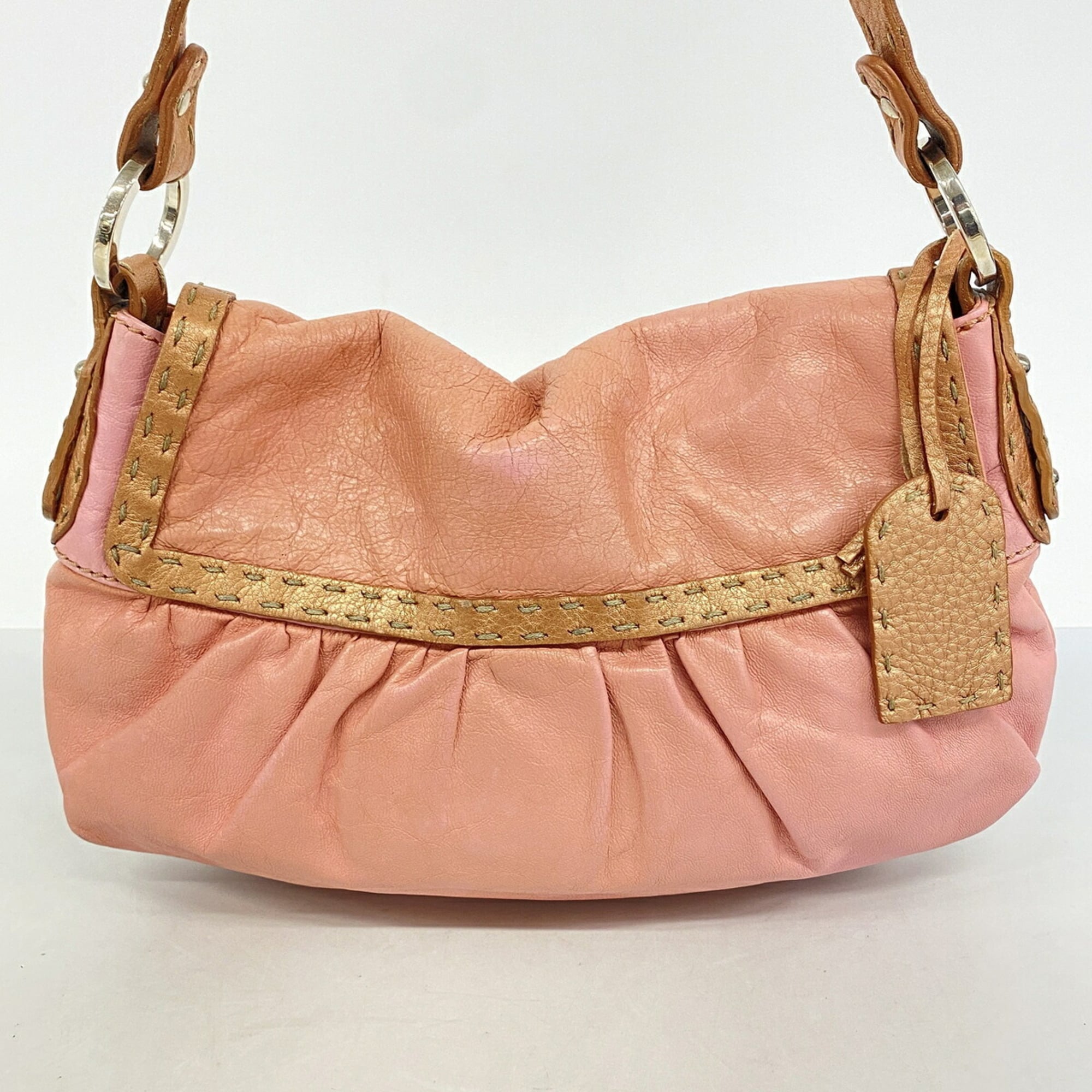 Fendi Pink Leather Handbag (Pre-Owned)