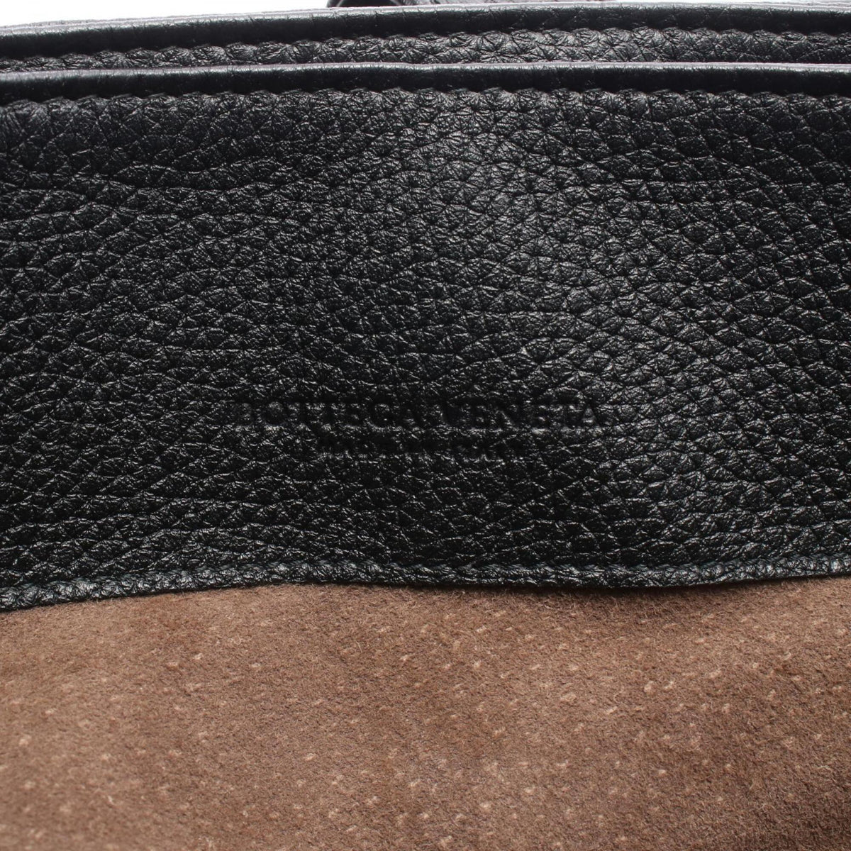 Bottega Veneta Black Leather Handbag (Pre-Owned)