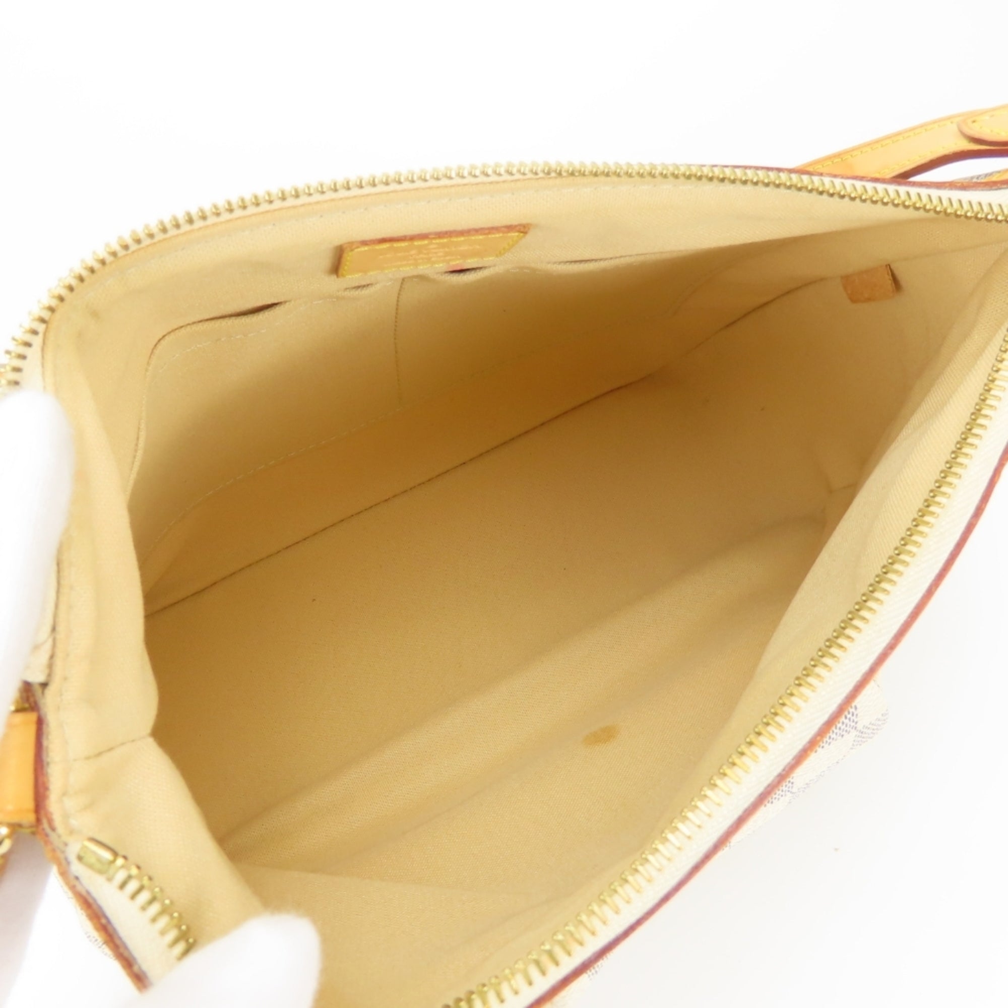 Louis Vuitton Damier Azur White Damier Azur Leather Shoulder Bag (Pre-Owned)